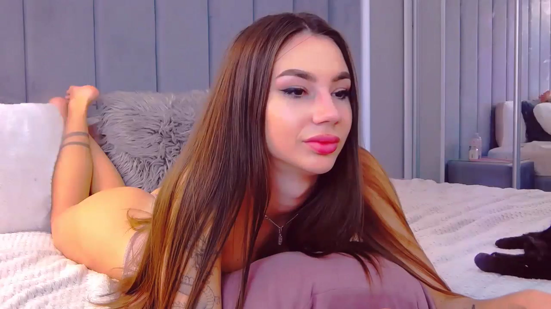Gallery image thumbnail from SelenaLo's myfreecams stream on, 07/06/2024, 06:11 image 11 of 20