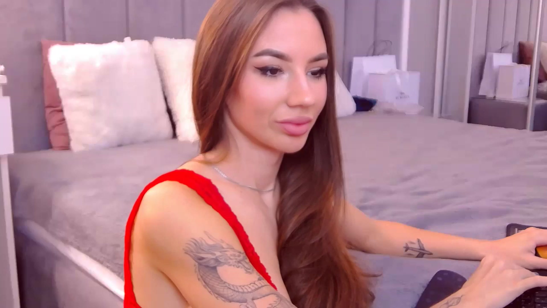 Gallery image thumbnail from SelenaLo's myfreecams stream on, 10/14/2024, 08:04 image 15 of 20