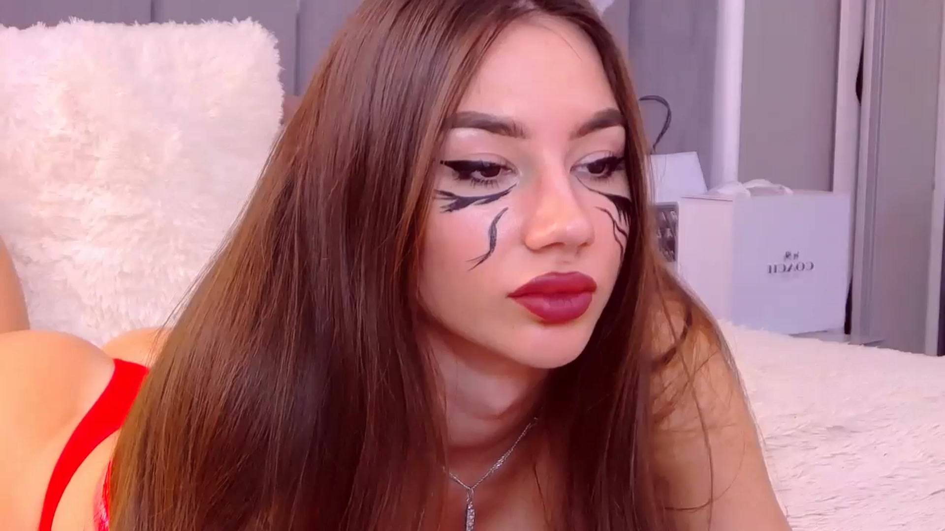 Gallery image thumbnail from SelenaLo's myfreecams stream on, 10/31/2024, 11:20 image 19 of 20