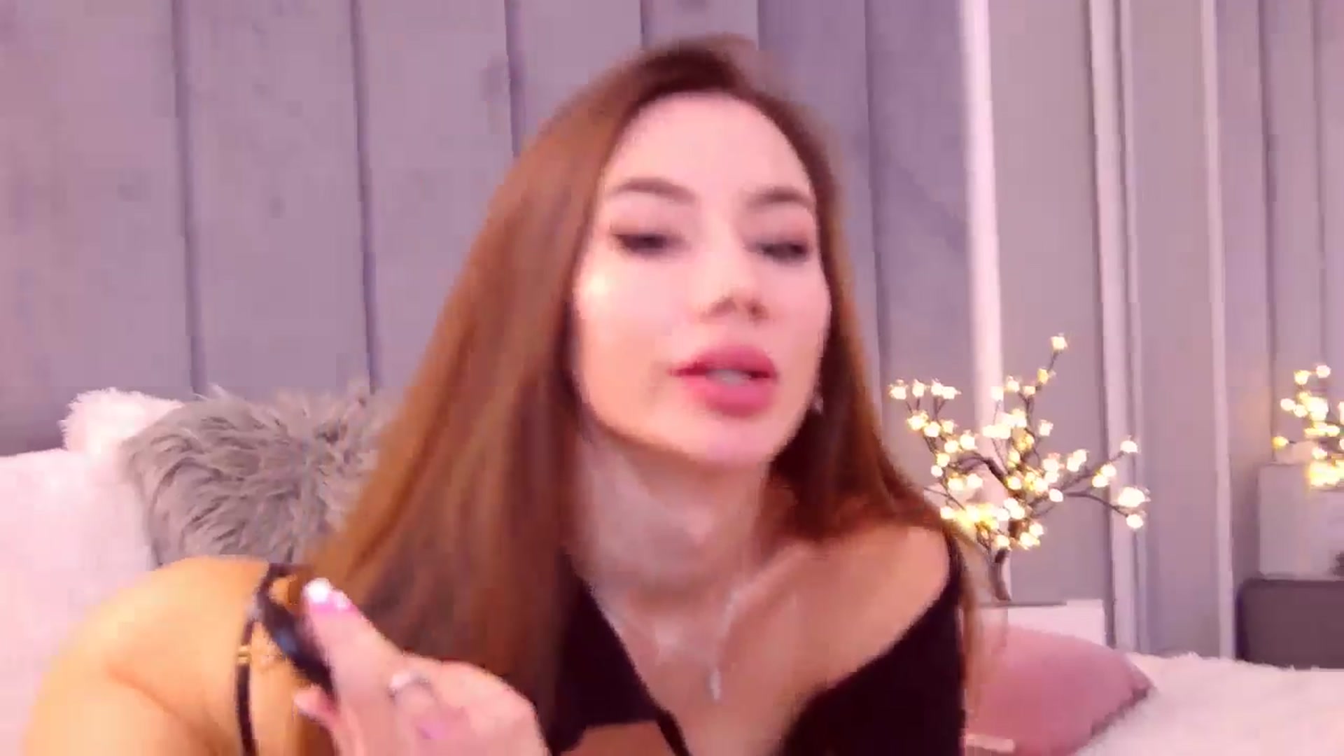 Gallery image thumbnail from SelenaLo's myfreecams stream on, 12/02/2024, 09:31 image 5 of 20