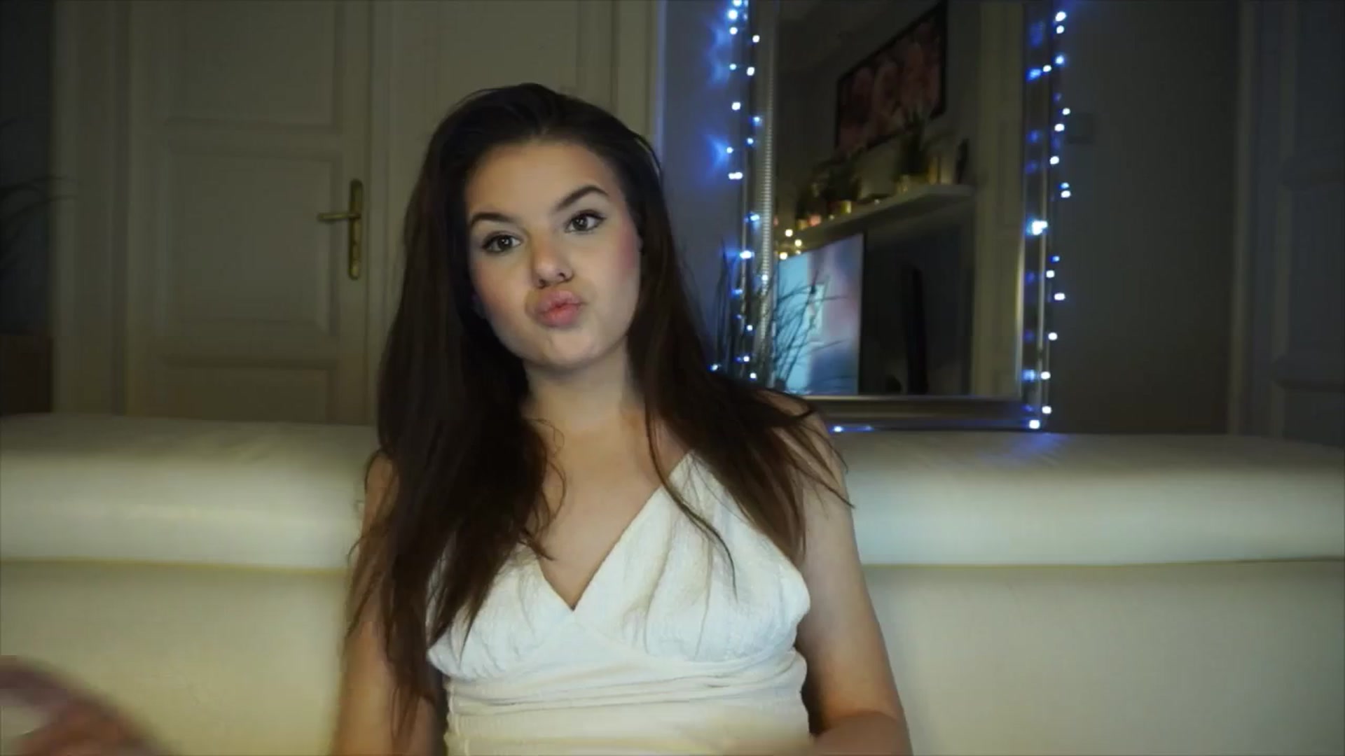 Gallery image thumbnail from Selena_'s myfreecams stream on, 03/05/2026, 20:52 image 7 of 20