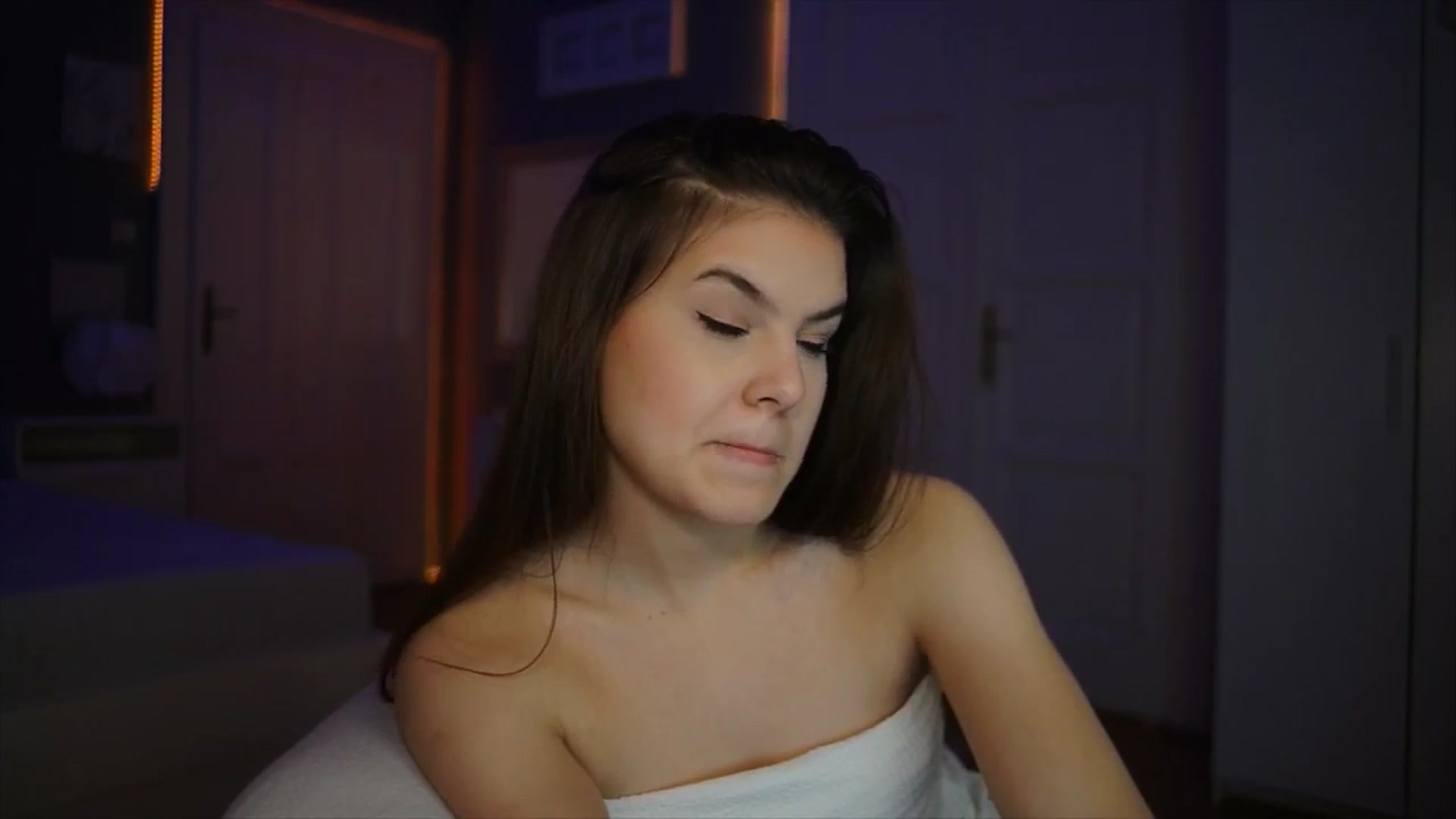 Gallery image thumbnail from Selena_'s myfreecams stream on, 03/07/2026, 22:21 image 16 of 20