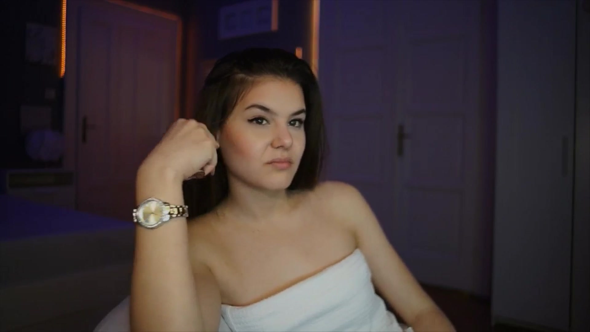 Gallery image thumbnail from Selena_'s myfreecams stream on, 03/07/2026, 22:21 image 15 of 20