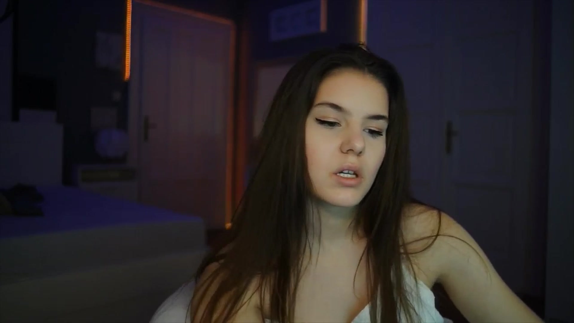 Gallery image thumbnail from Selena_'s myfreecams stream on, 03/07/2026, 22:21 image 3 of 20