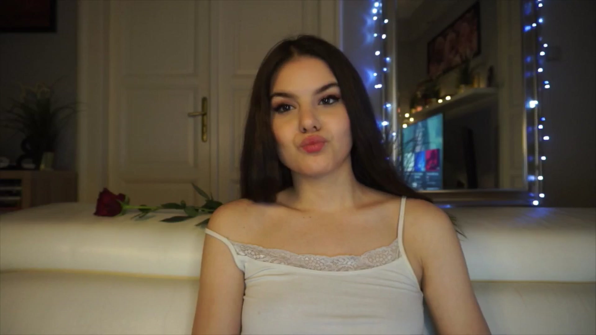Gallery image thumbnail from Selena_'s myfreecams stream on, 03/09/2026, 24:20 image 18 of 20