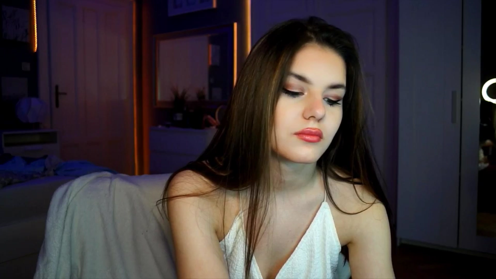 Gallery image thumbnail from Selena_'s myfreecams stream on, 03/13/2026, 23:56 image 19 of 20