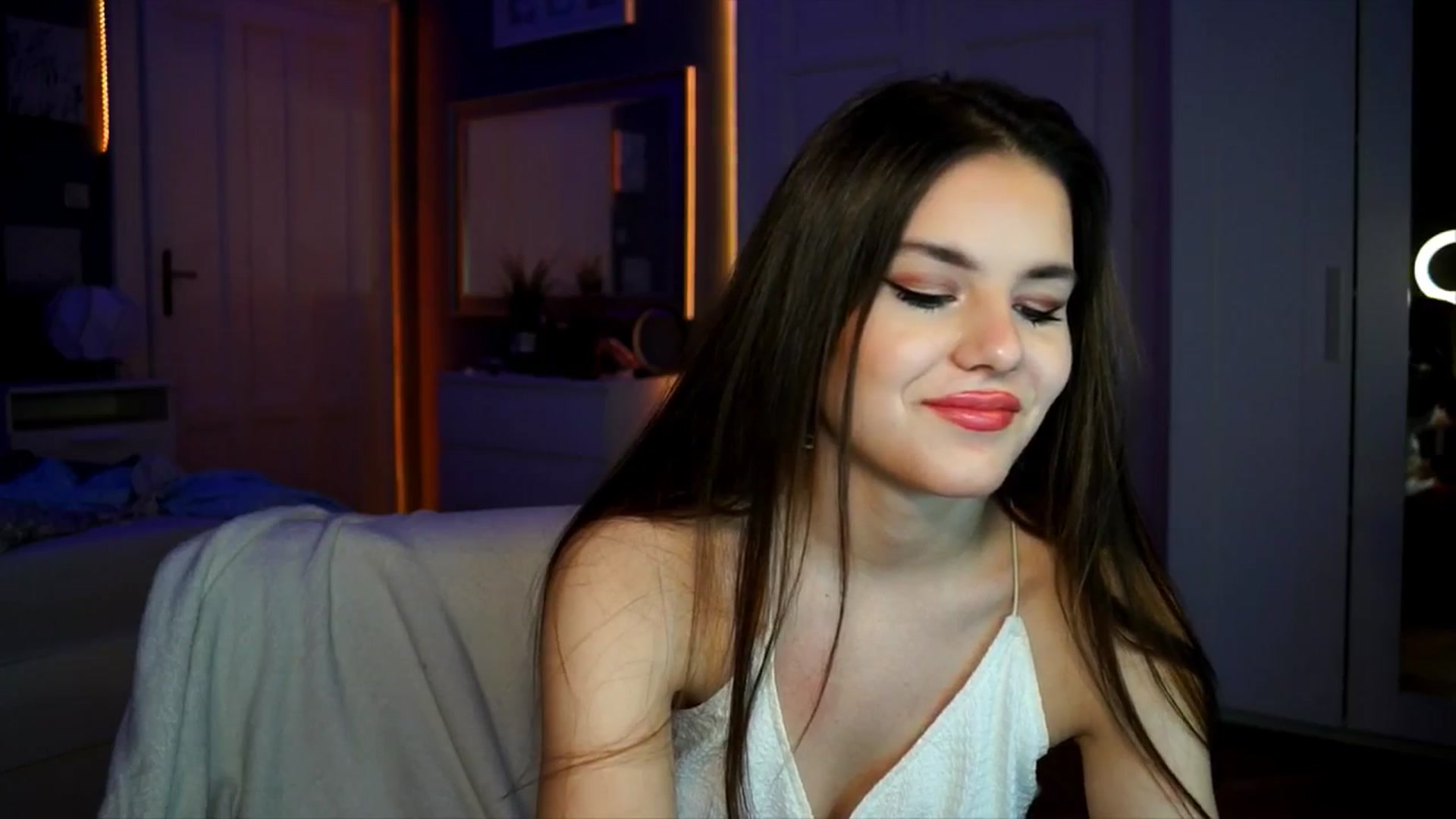 Gallery image thumbnail from Selena_'s myfreecams stream on, 03/13/2026, 23:56 image 17 of 20