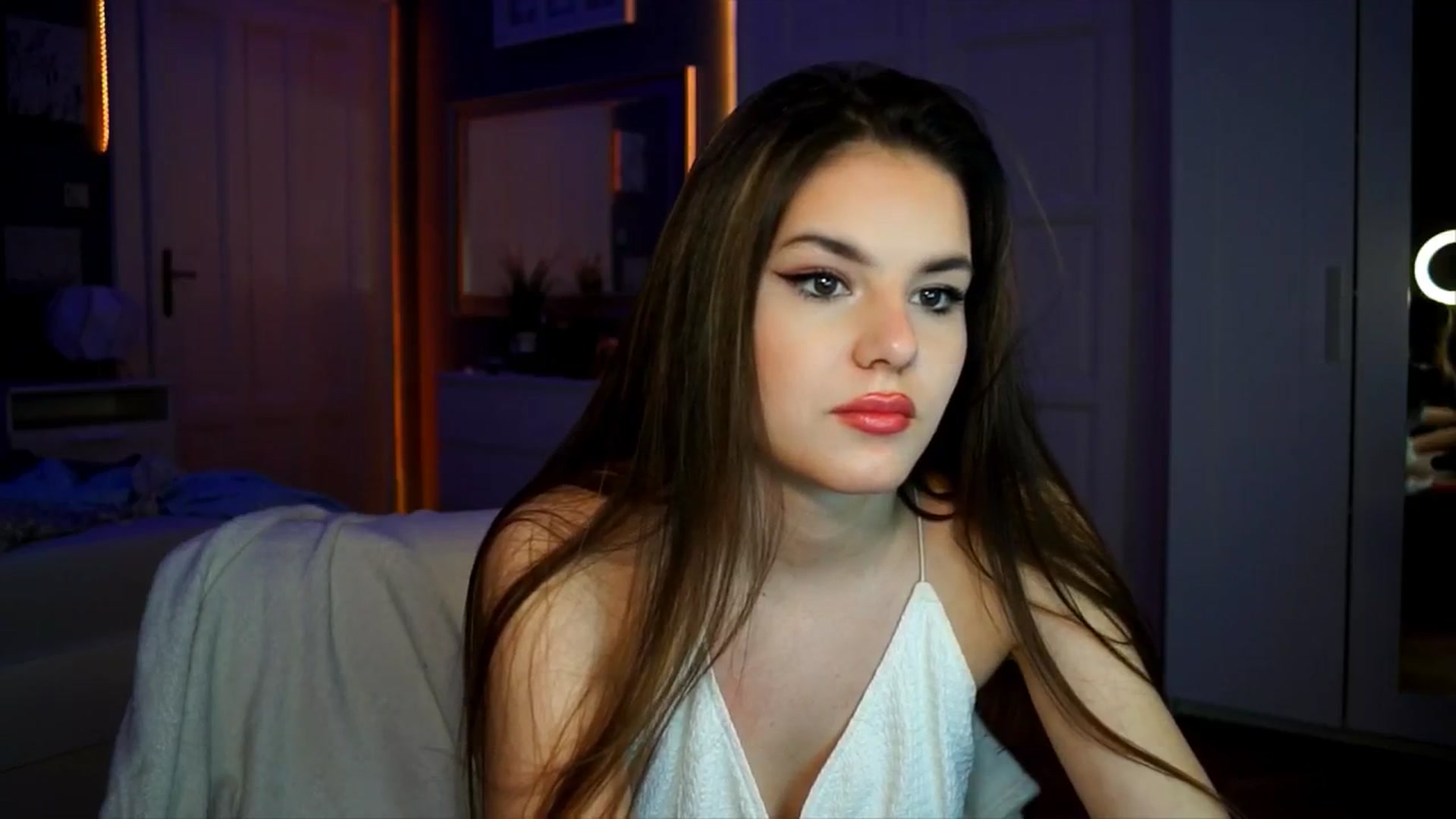 Gallery image thumbnail from Selena_'s myfreecams stream on, 03/13/2026, 23:56 image 18 of 20