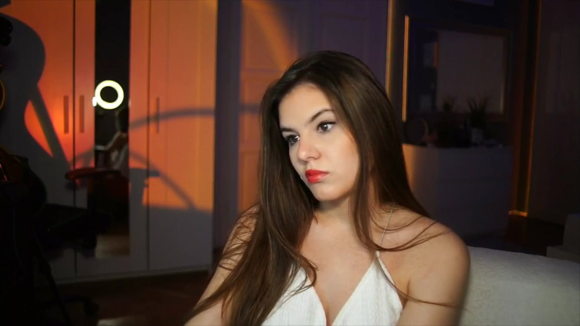 Gallery image thumbnail from Selena_'s myfreecams stream on, 03/19/2026, 18:20 image 15 of 20