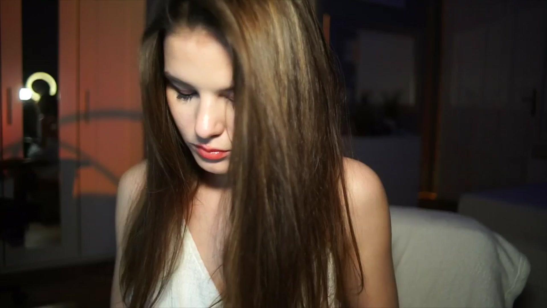 Gallery image thumbnail from Selena_'s myfreecams stream on, 03/19/2026, 21:09 image 6 of 20