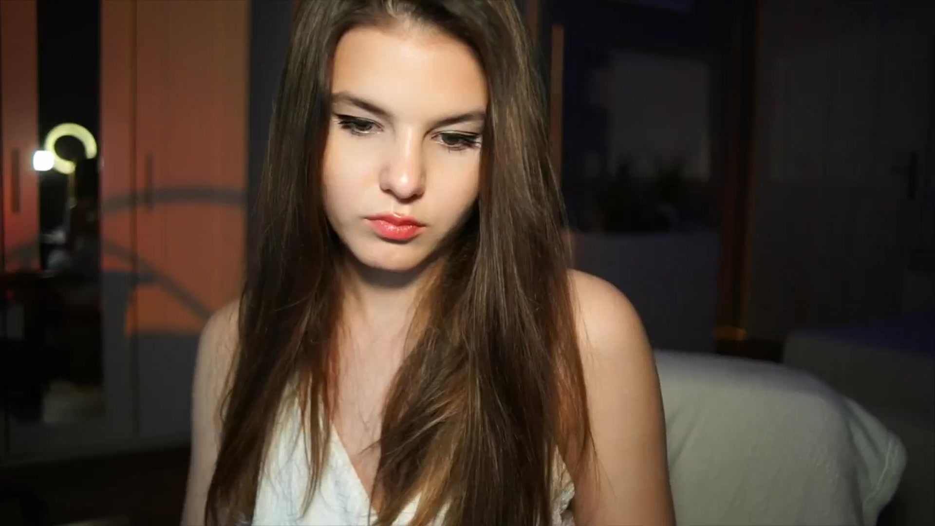Gallery image thumbnail from Selena_'s myfreecams stream on, 03/19/2026, 21:09 image 7 of 20
