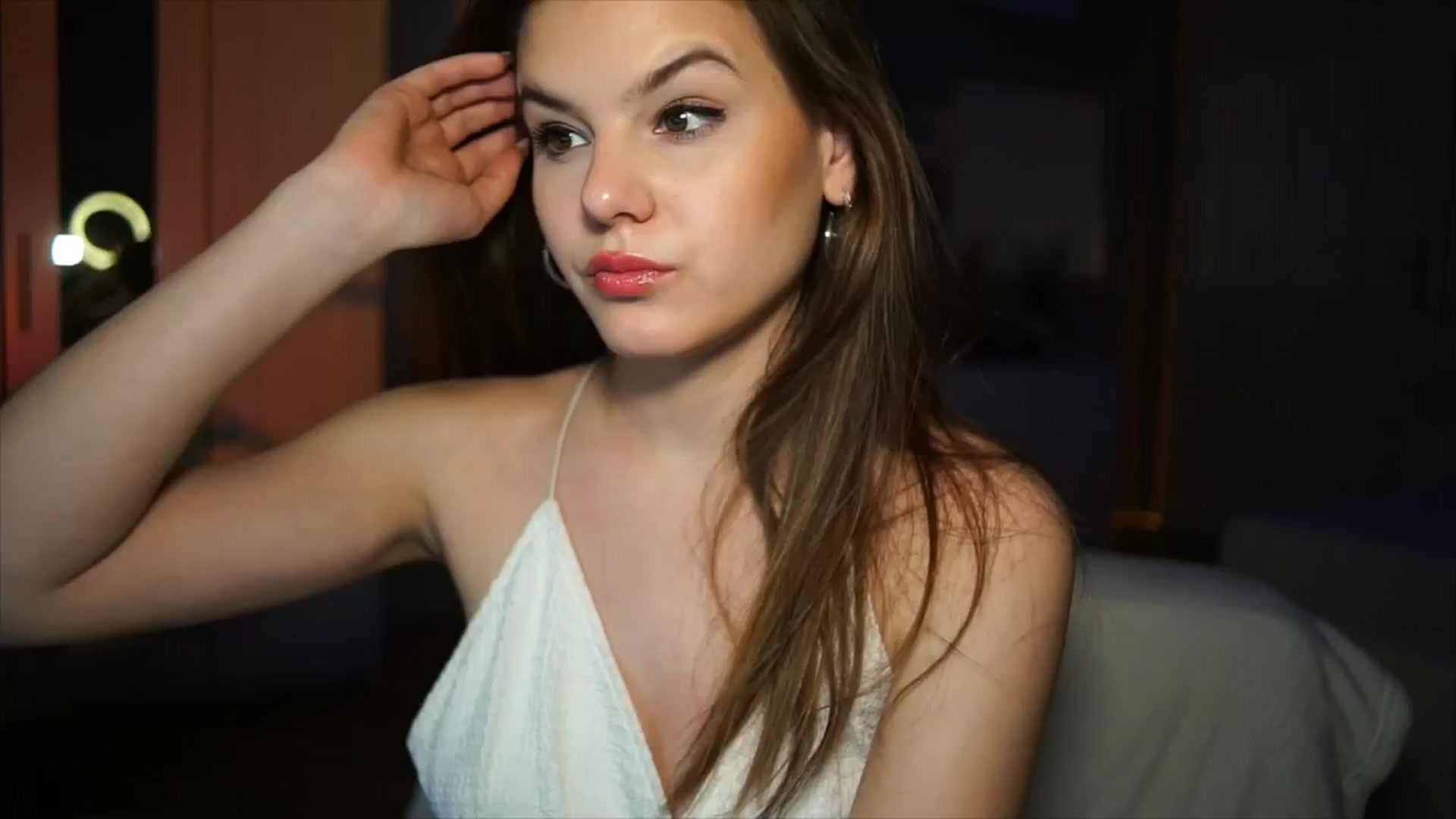 Gallery image thumbnail from Selena_'s myfreecams stream on, 03/19/2026, 21:09 image 3 of 20