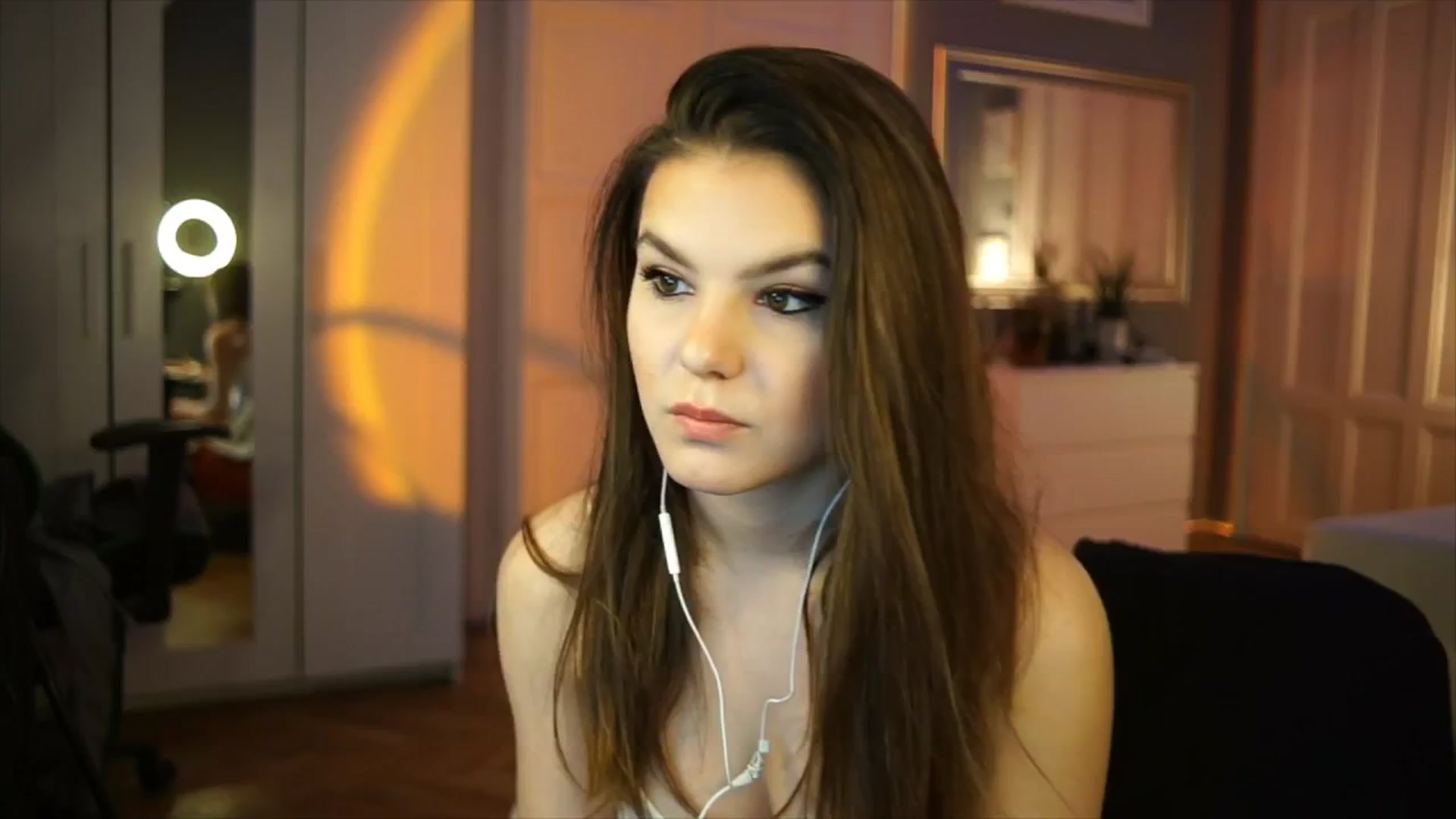 Gallery image thumbnail from Selena_'s myfreecams stream on, 03/20/2026, 20:47 image 18 of 20