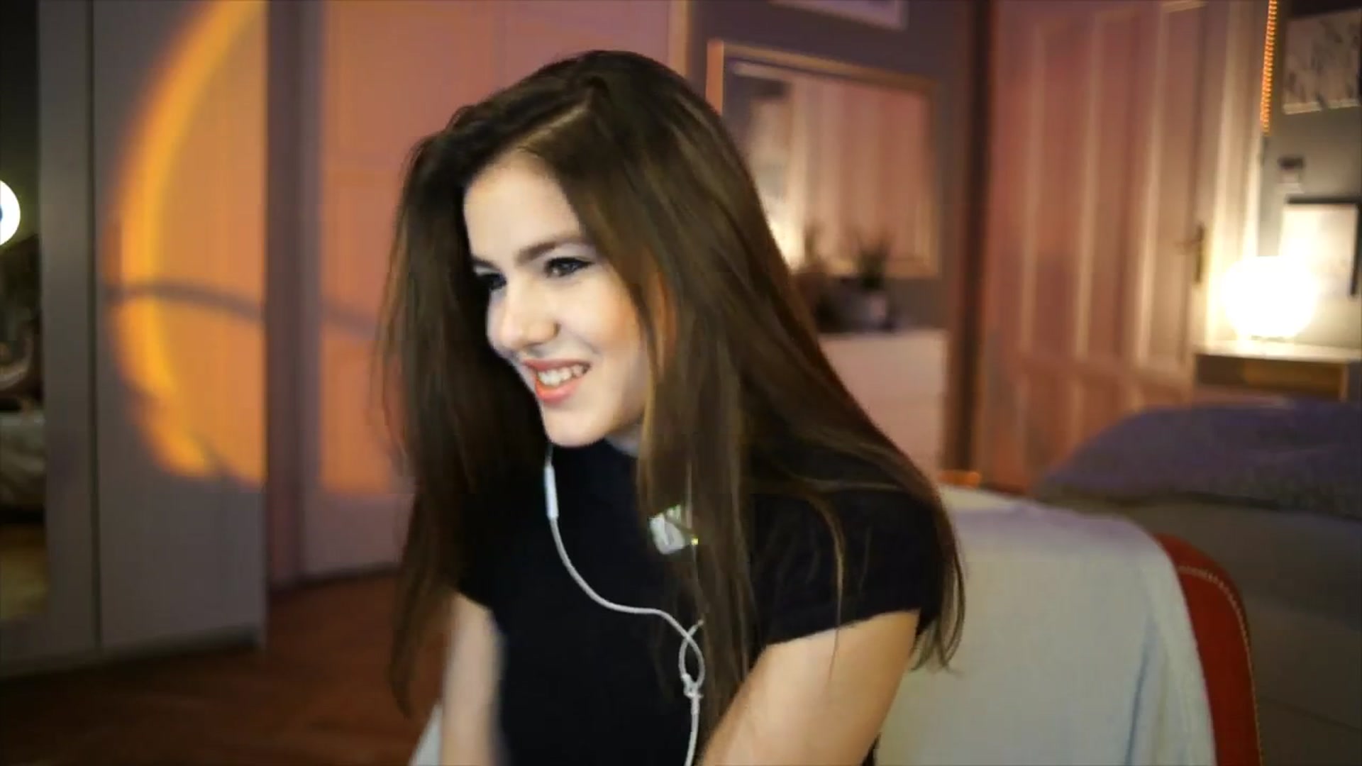 Gallery image thumbnail from Selena_'s myfreecams stream on, 03/21/2026, 21:55 image 15 of 20
