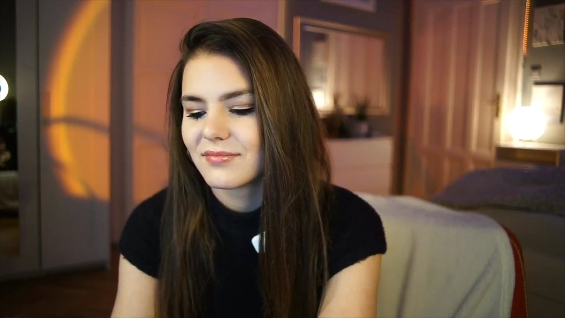 Gallery image thumbnail from Selena_'s myfreecams stream on, 03/21/2026, 21:55 image 3 of 20
