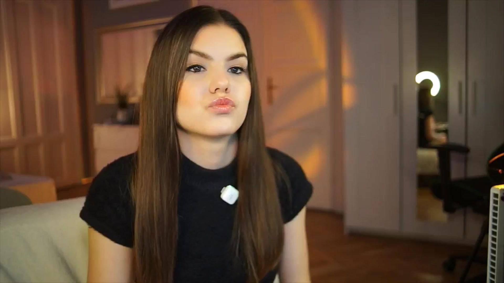 Gallery image thumbnail from Selena_'s myfreecams stream on, 03/26/2026, 18:18 image 9 of 20