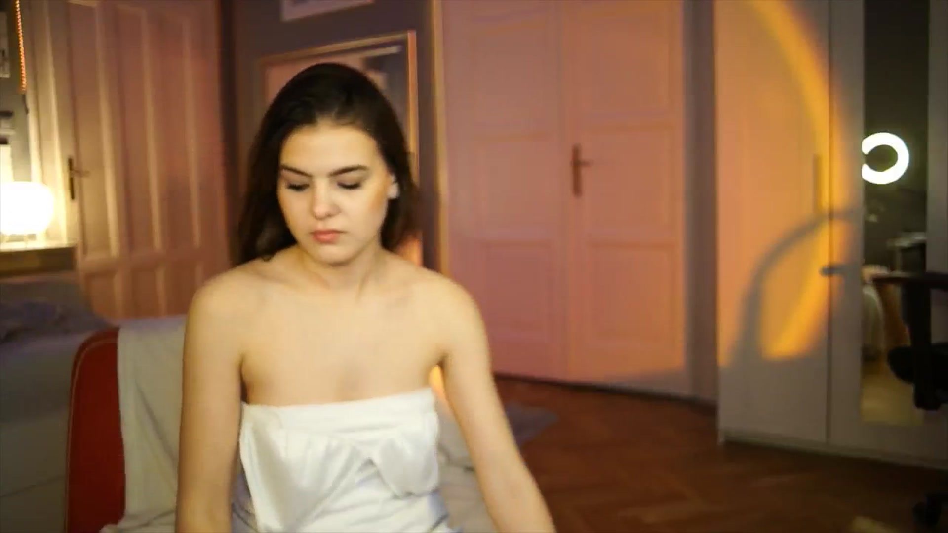 Gallery image thumbnail from Selena_'s myfreecams stream on, 03/26/2026, 21:56 image 14 of 20