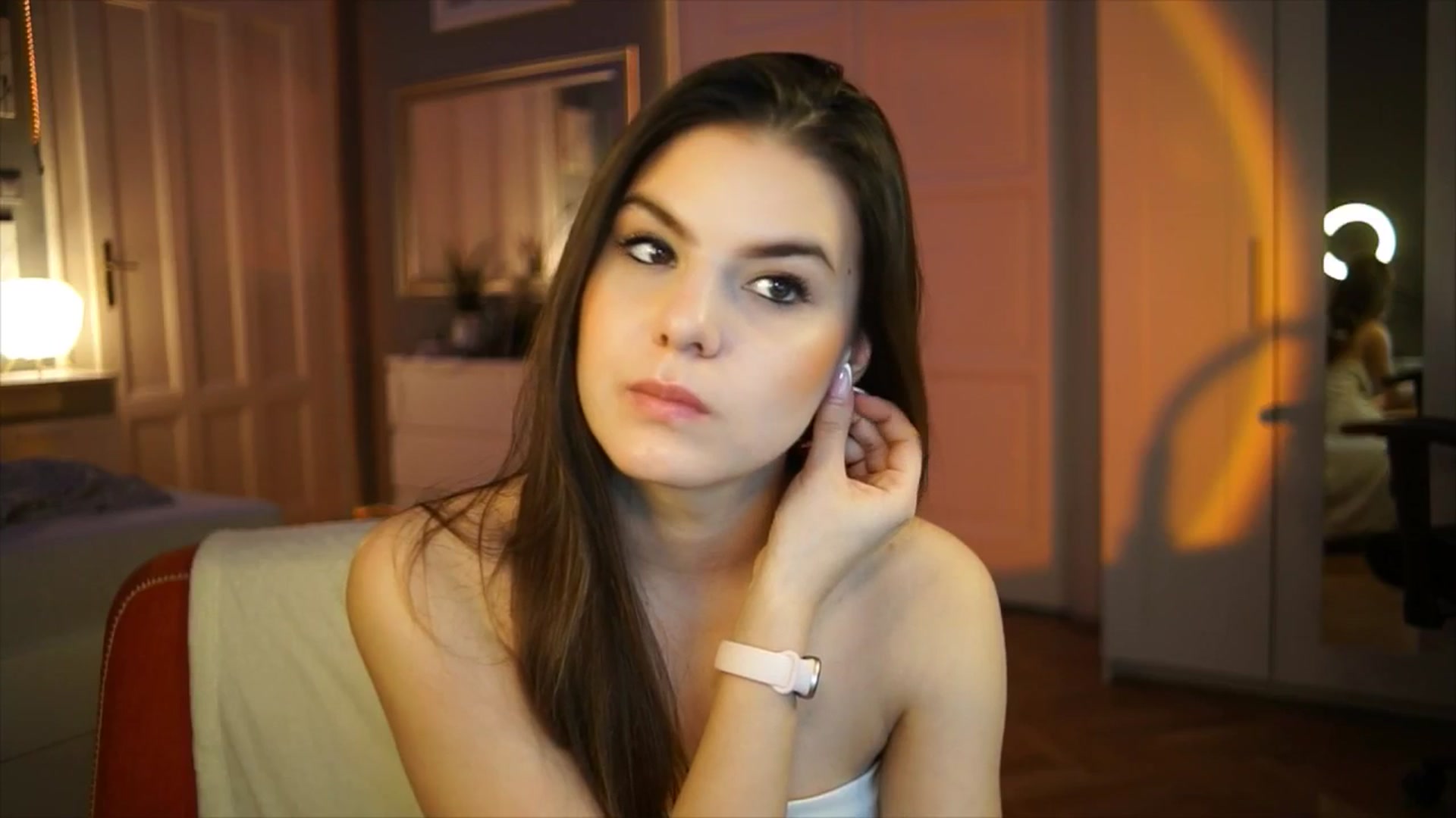 Gallery image thumbnail from Selena_'s myfreecams stream on, 03/26/2026, 21:56 image 19 of 20