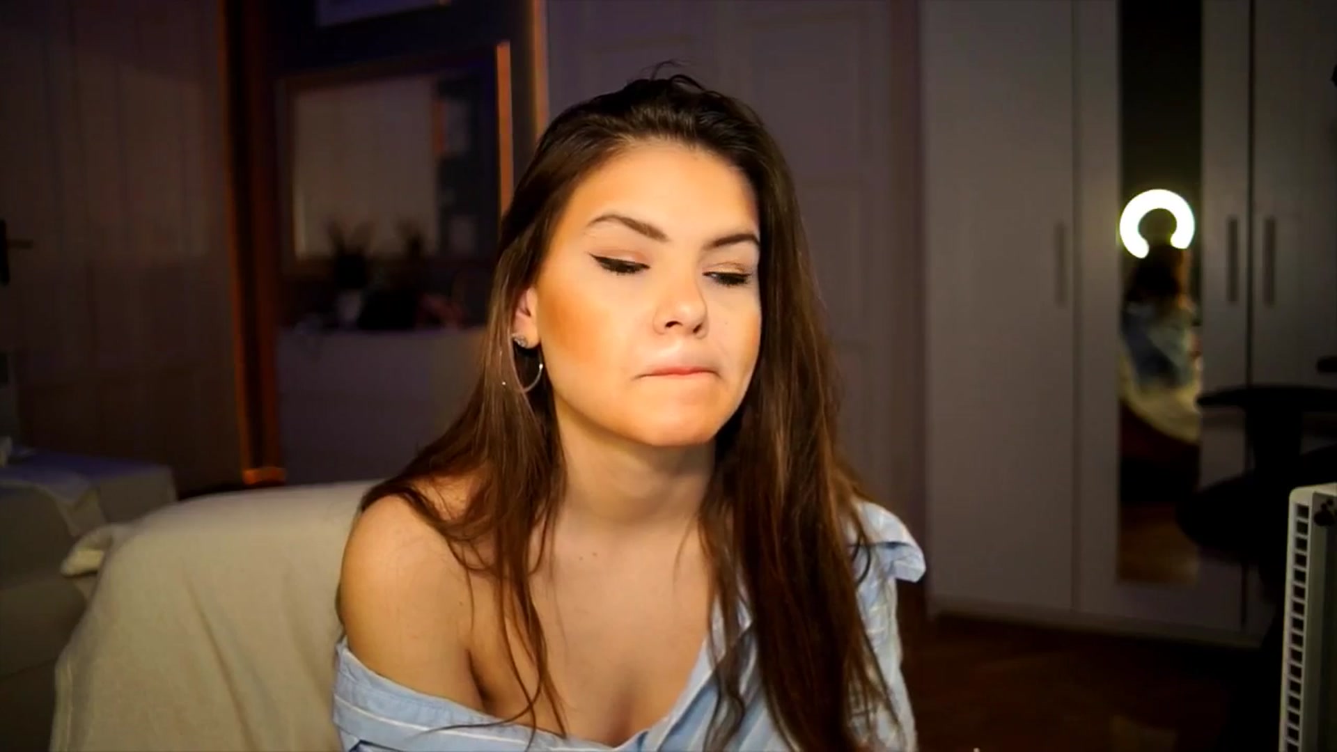 Gallery image thumbnail from Selena_'s myfreecams stream on, 04/02/2026, 20:55 image 16 of 20