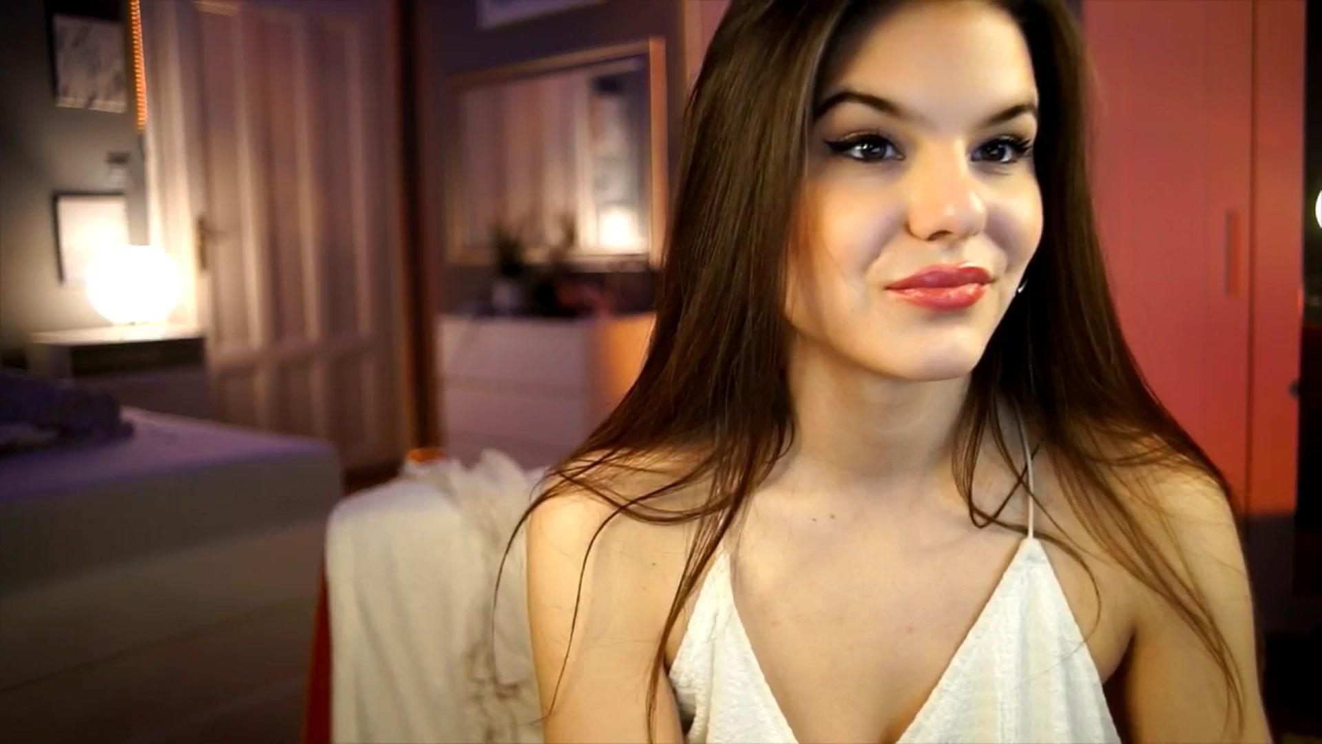 Gallery image thumbnail from Selena_'s myfreecams stream on, 04/04/2026, 20:55 image 3 of 20