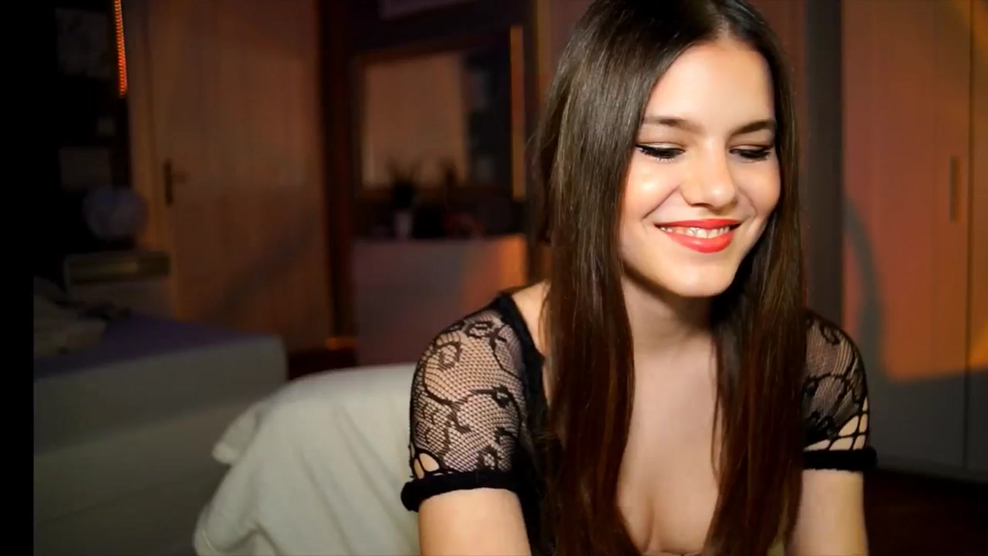 Gallery image thumbnail from Selena_'s myfreecams stream on, 04/06/2026, 17:27 image 19 of 20