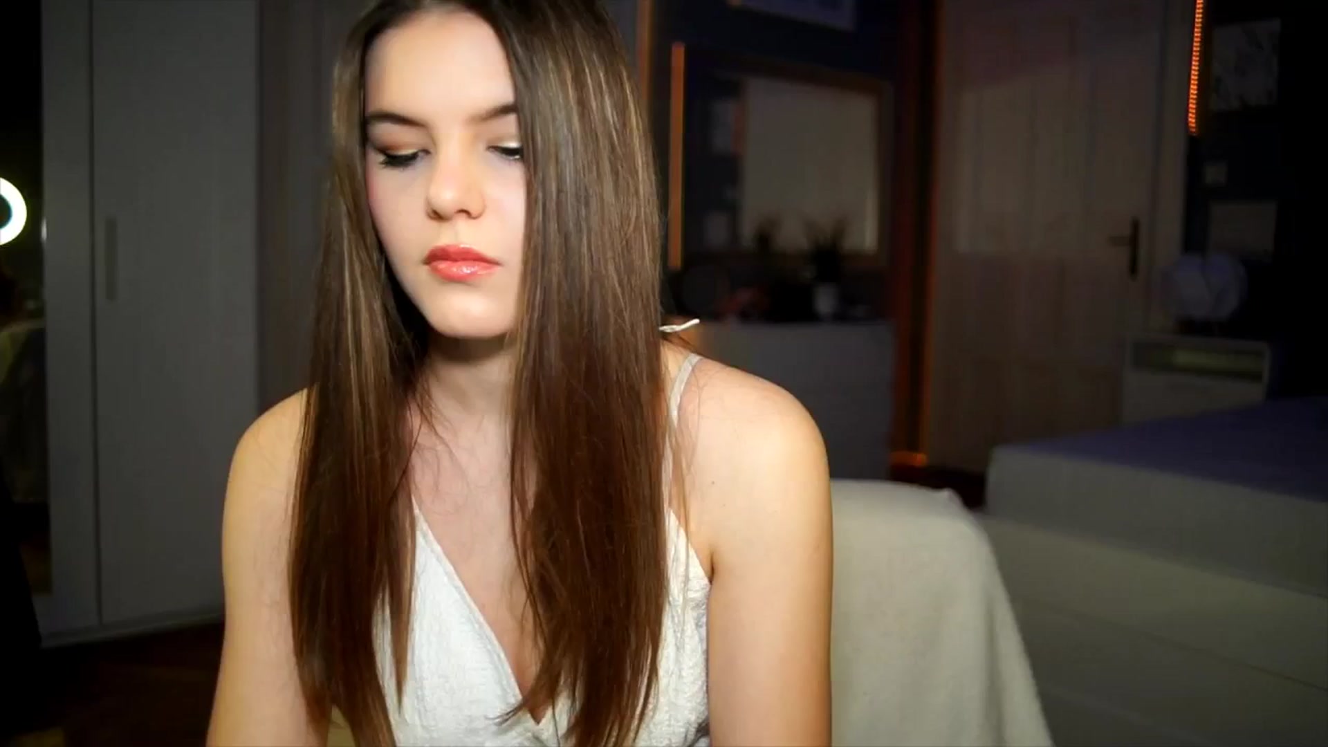 Gallery image thumbnail from Selena_'s myfreecams stream on, 04/08/2026, 16:57 image 6 of 20