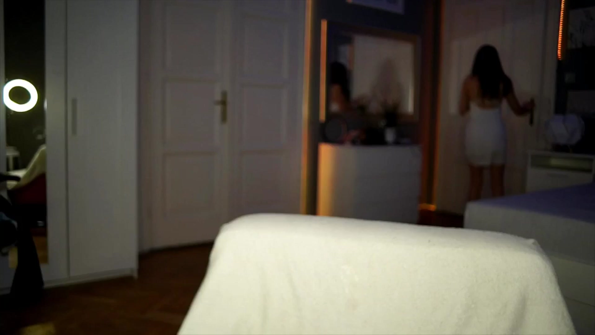 Gallery image thumbnail from Selena_'s myfreecams stream on, 04/08/2026, 16:57 image 16 of 20