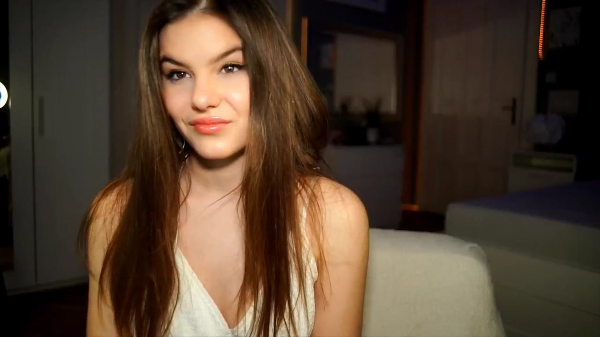 Gallery image thumbnail from Selena_'s myfreecams stream on, 04/08/2026, 17:34 image 15 of 20