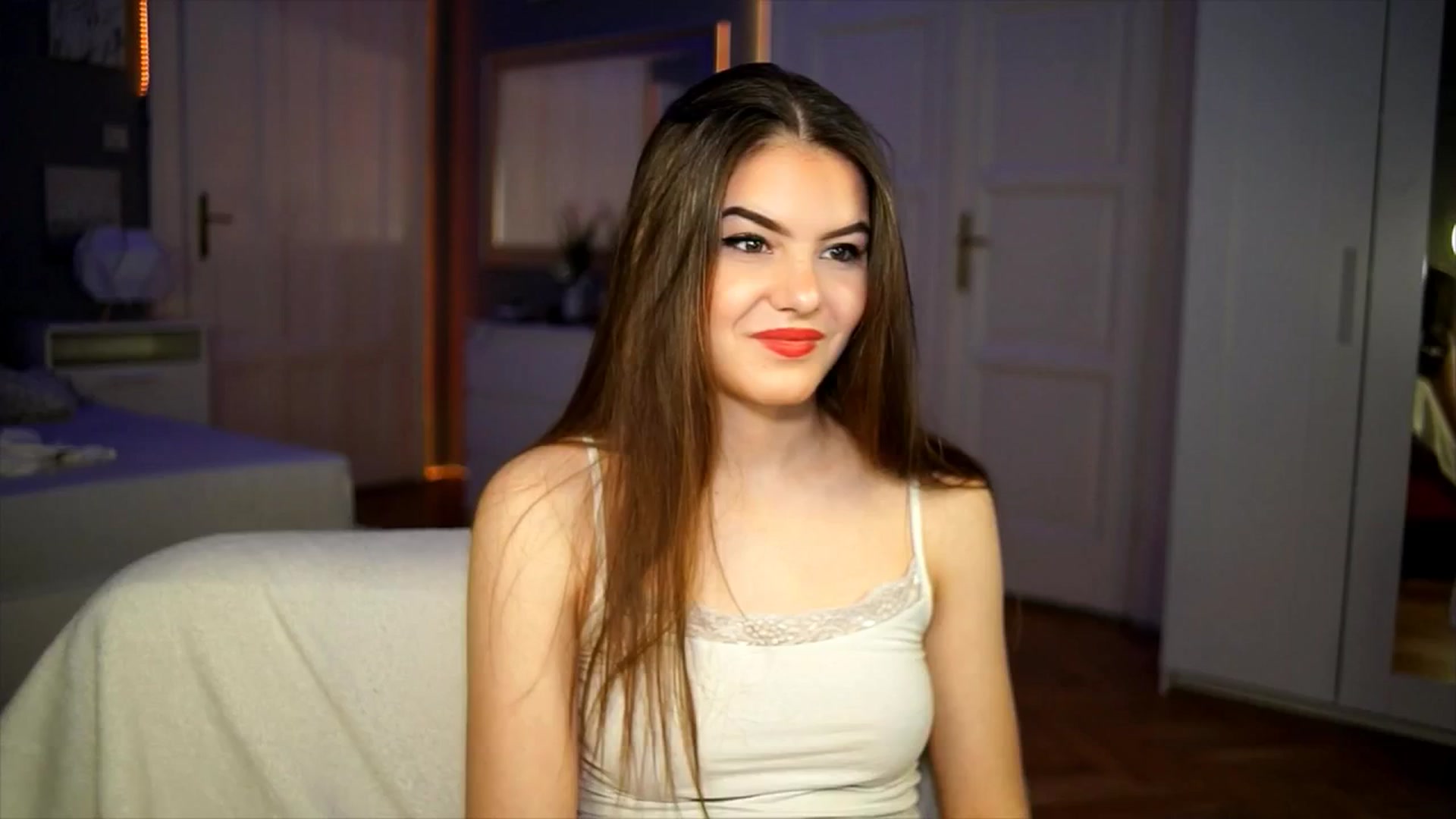Gallery image thumbnail from Selena_'s myfreecams stream on, 04/09/2026, 20:41 image 2 of 20
