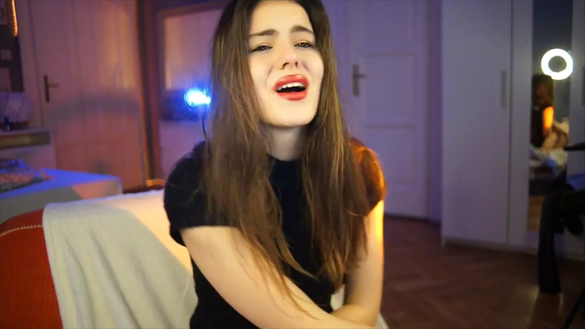 Gallery image thumbnail from Selena_'s myfreecams stream on, 04/13/2026, 22:37 image 11 of 20