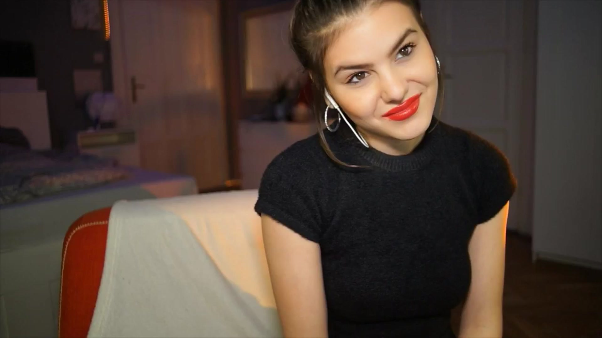 Gallery image thumbnail from Selena_'s myfreecams stream on, 04/13/2026, 22:37 image 4 of 20