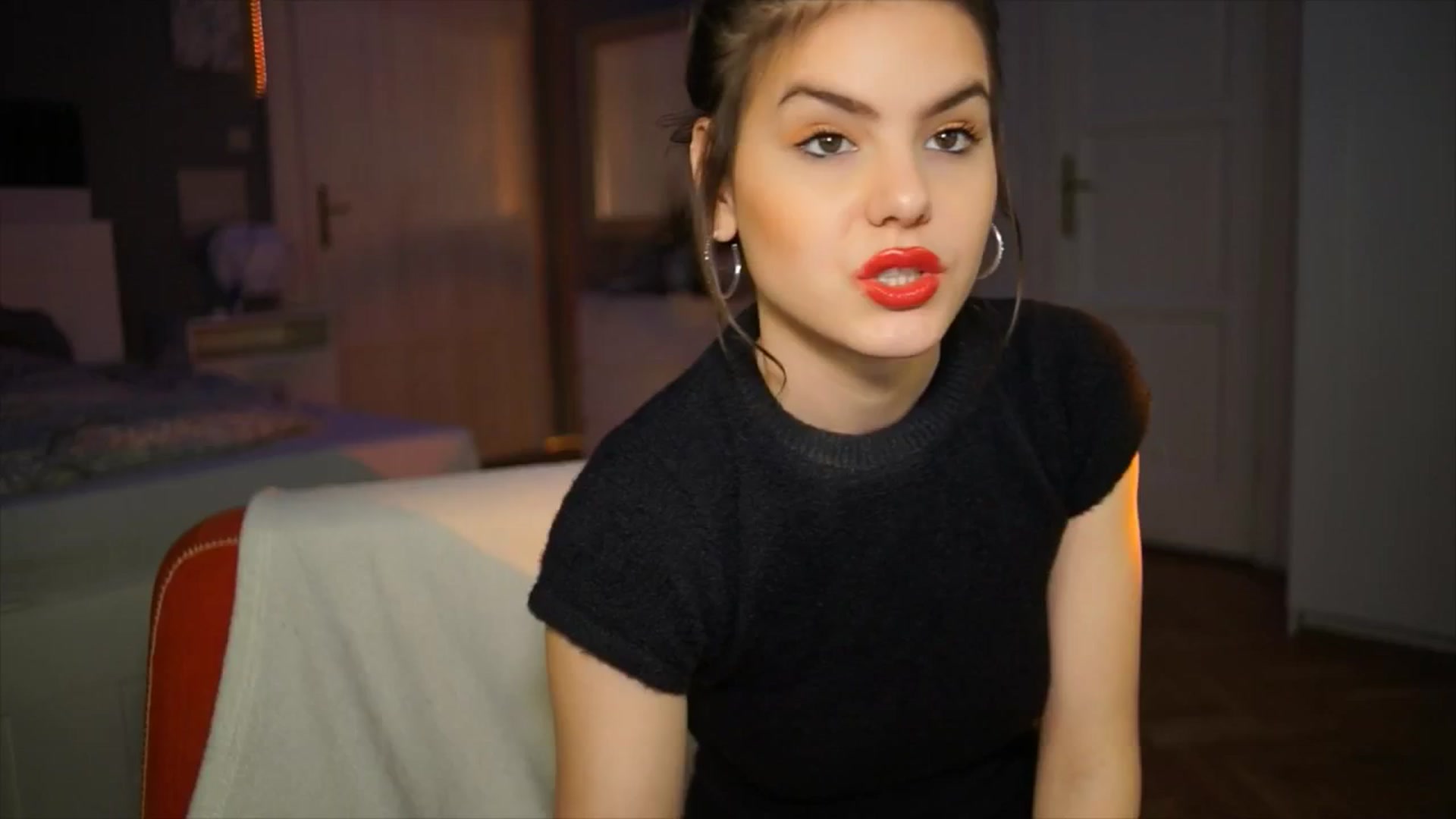 Gallery image thumbnail from Selena_'s myfreecams stream on, 04/13/2026, 22:37 image 1 of 20