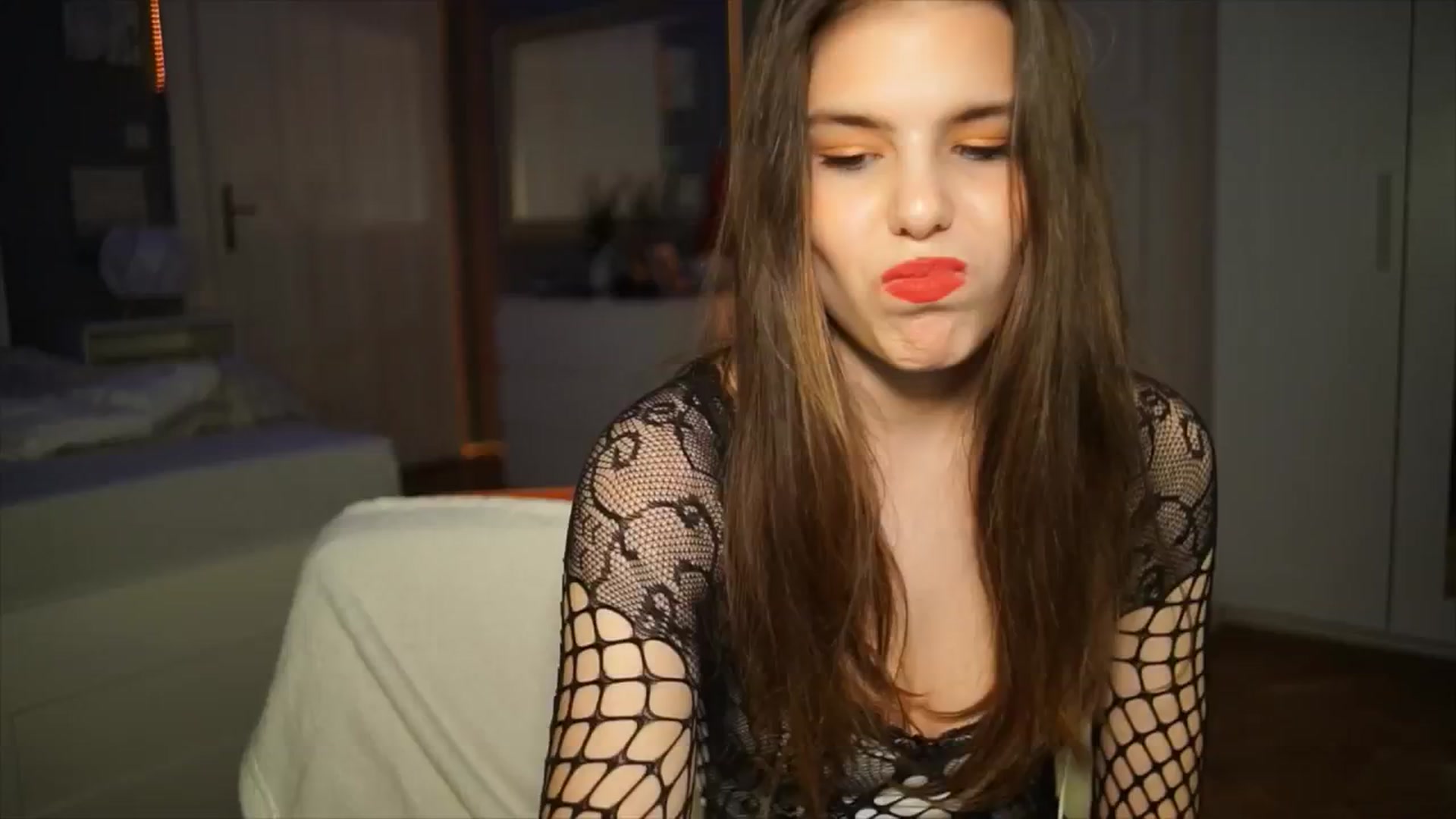 Gallery image thumbnail from Selena_'s myfreecams stream on, 04/16/2026, 18:30 image 12 of 20