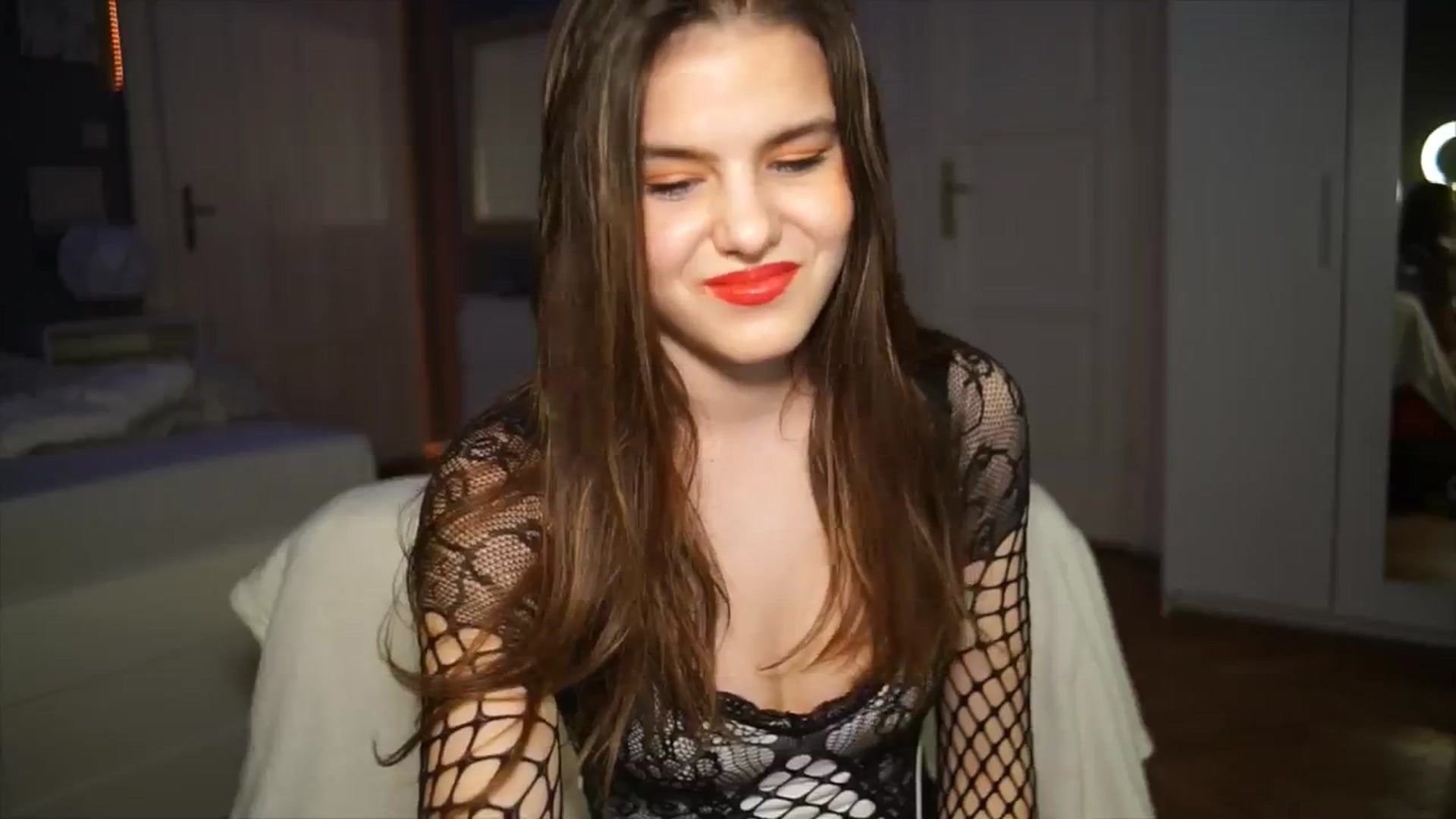 Gallery image thumbnail from Selena_'s myfreecams stream on, 04/16/2026, 21:22 image 7 of 20