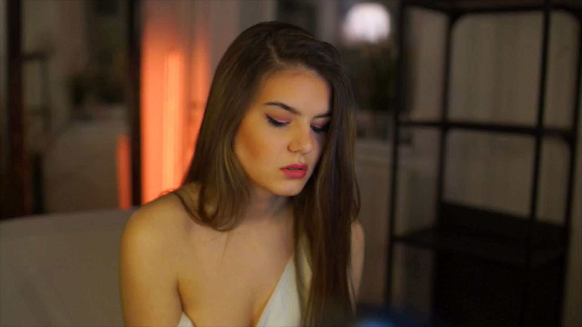 Gallery image thumbnail from Selena_'s myfreecams stream on, 04/17/2026, 18:44 image 14 of 20