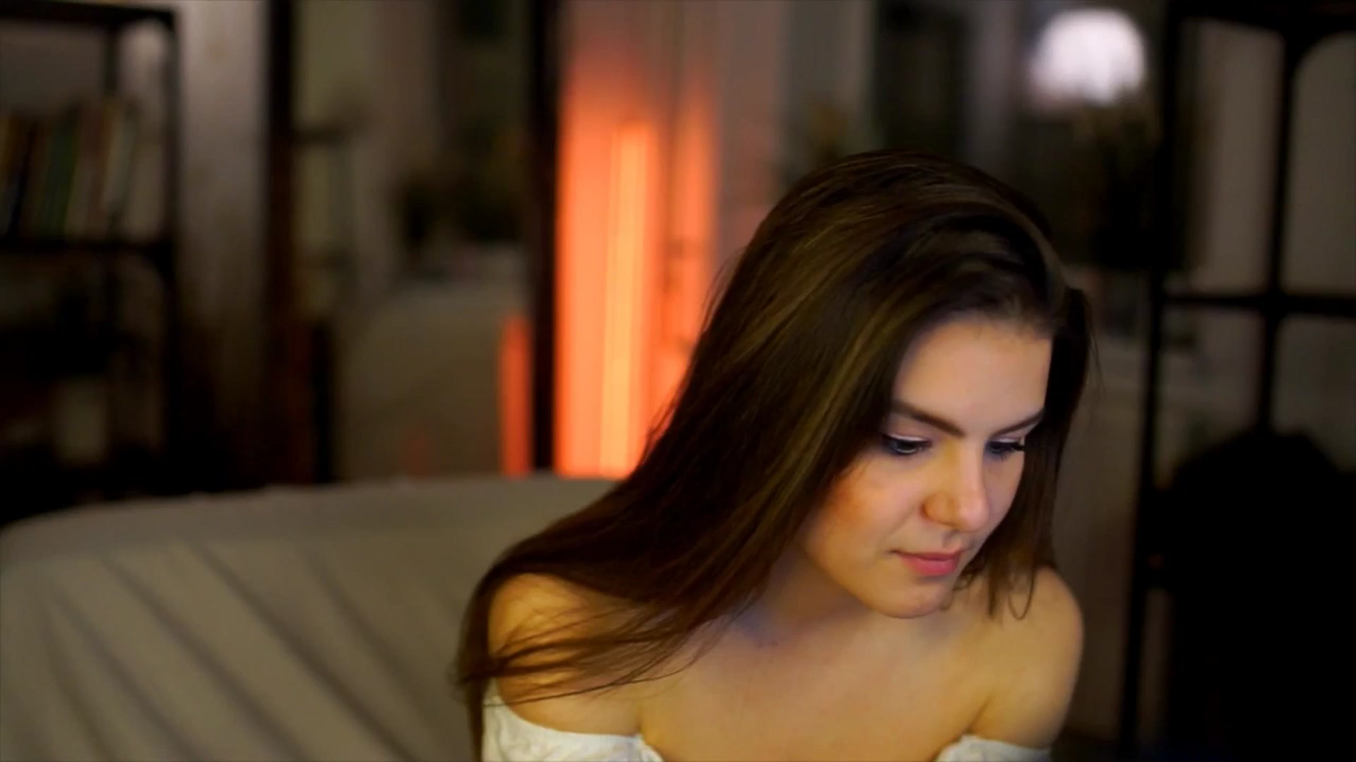 Gallery image thumbnail from Selena_'s myfreecams stream on, 04/19/2026, 20:35 image 9 of 20