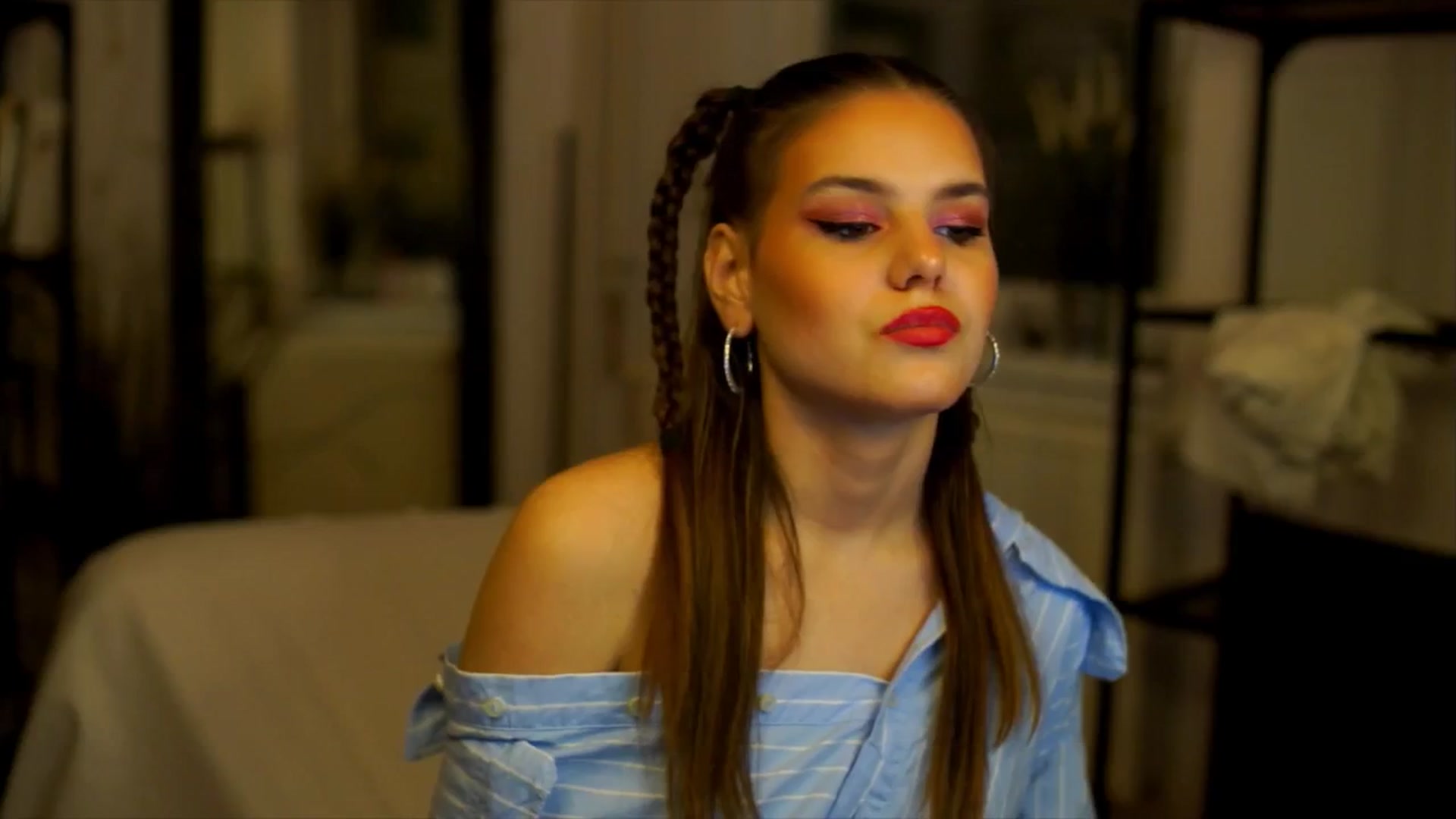 Gallery image thumbnail from Selena_'s myfreecams stream on, 04/20/2026, 19:25 image 10 of 20