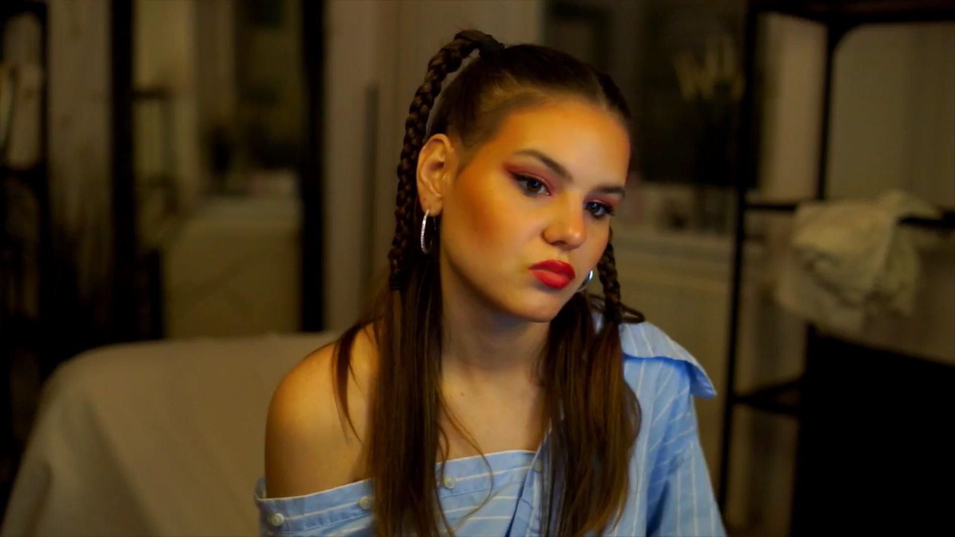 Gallery image thumbnail from Selena_'s myfreecams stream on, 04/20/2026, 19:25 image 8 of 20