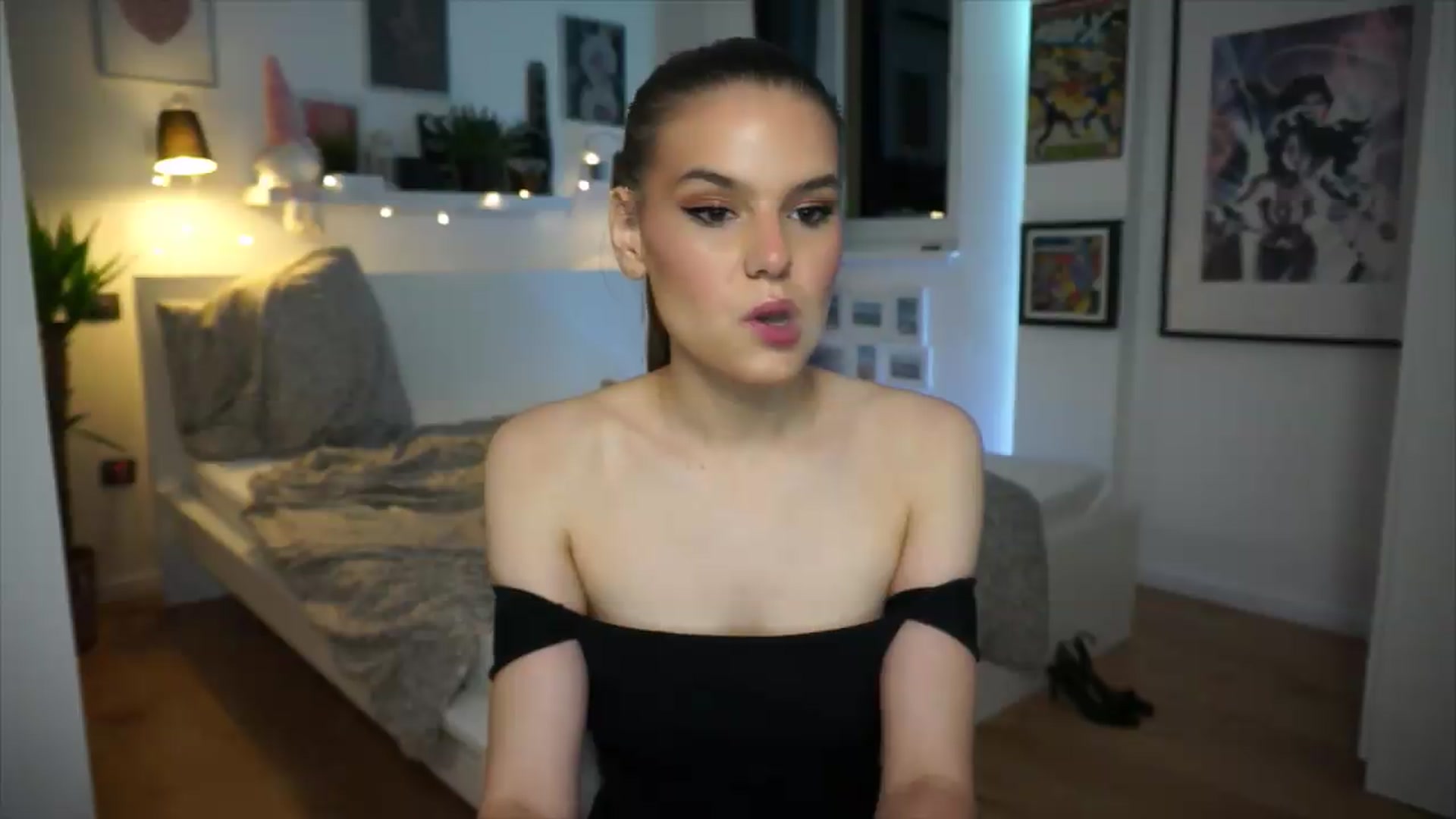 Gallery image thumbnail from Selena_'s myfreecams stream on, 06/24/2026, 20:04 image 16 of 20