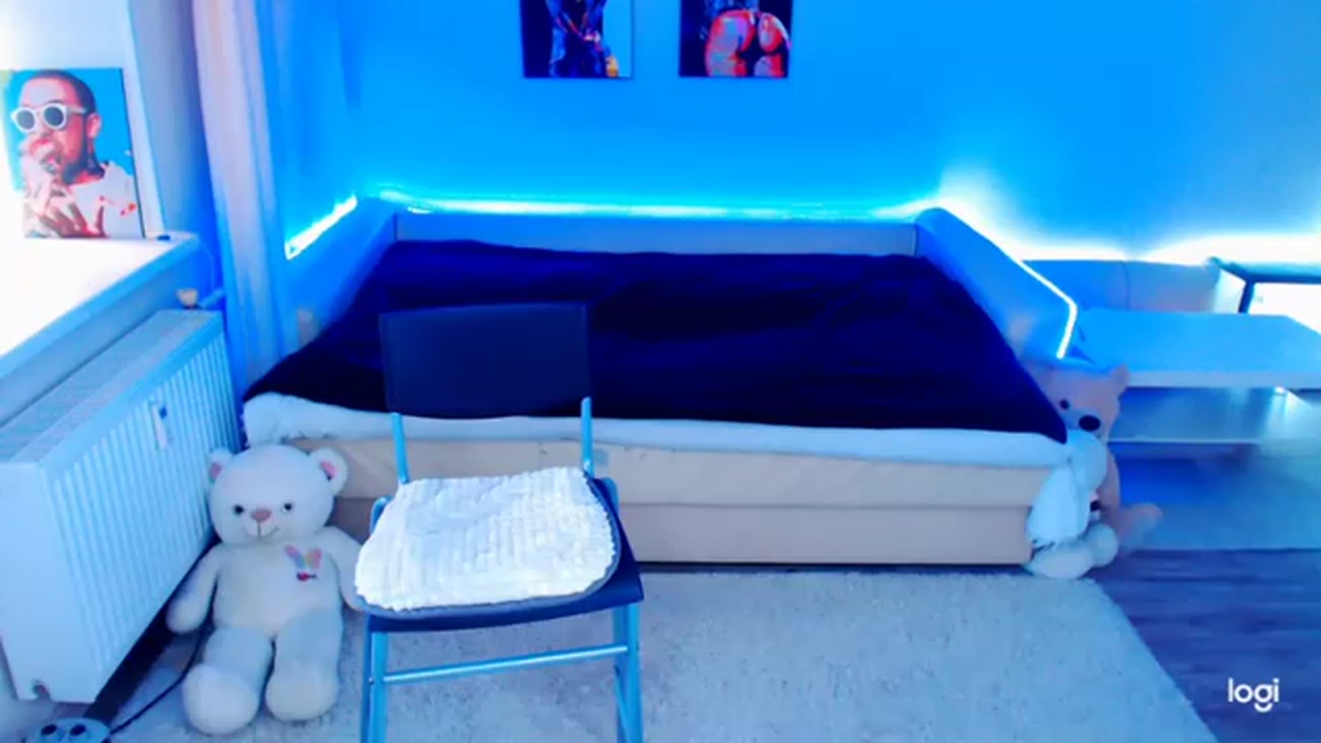 Gallery image thumbnail from Selena_La's myfreecams stream on, 06/11/2023, 13:27 image 8 of 20