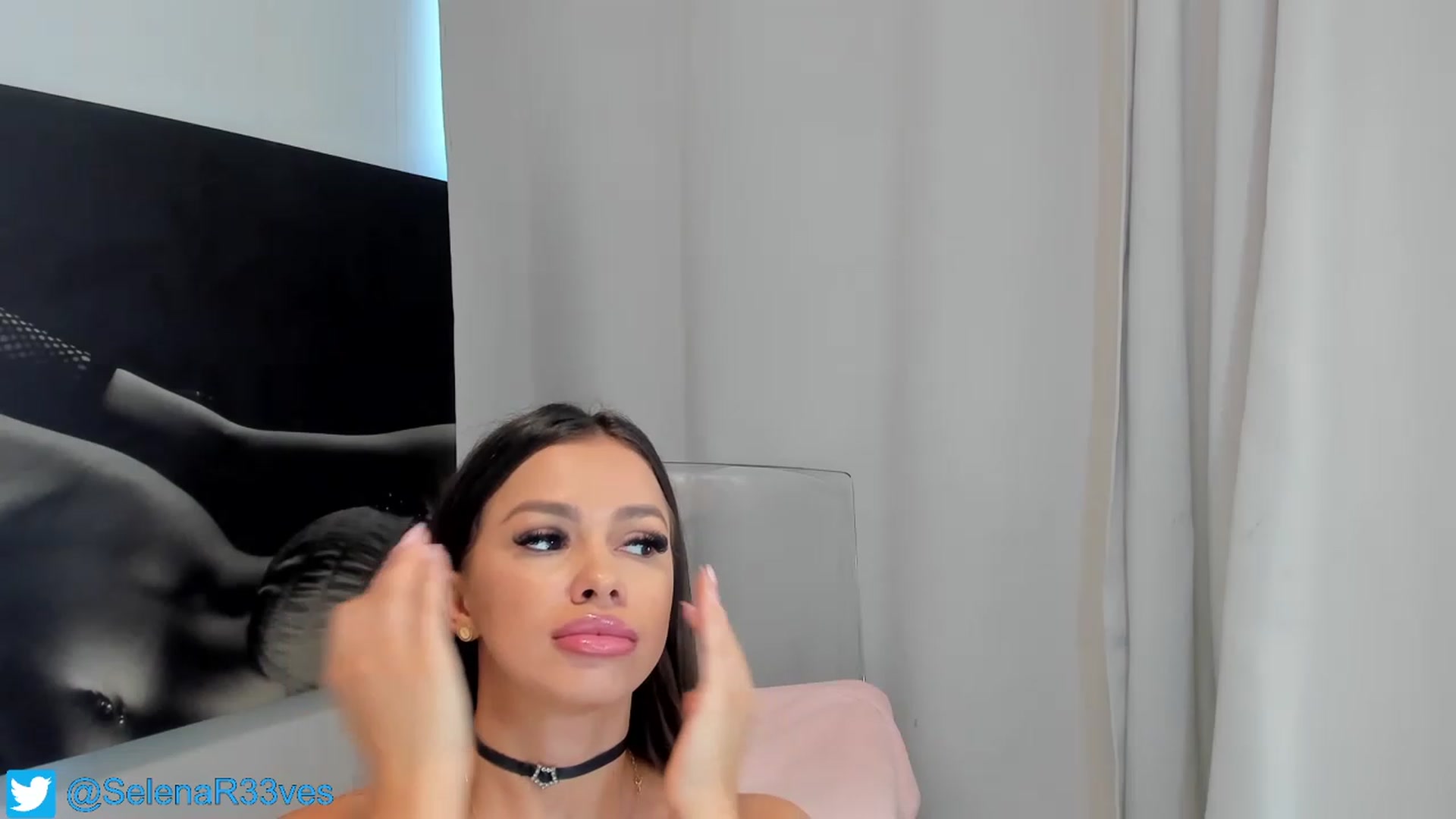Gallery image thumbnail from Selena_Reeves's myfreecams stream on, 07/17/2023, 12:38 image 3 of 20