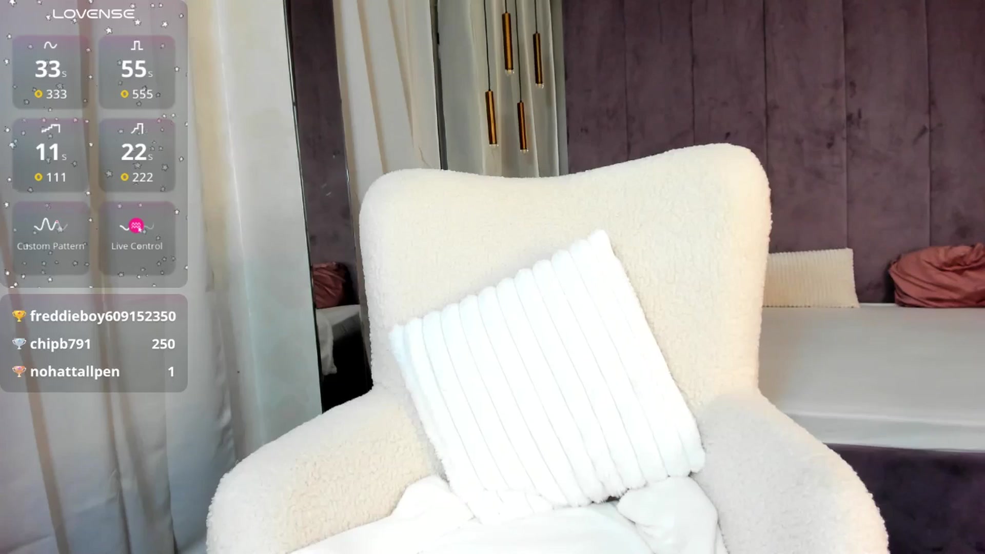 Gallery image thumbnail from Selena_Reeves's myfreecams stream on, 12/24/2025, 11:35 image 7 of 20