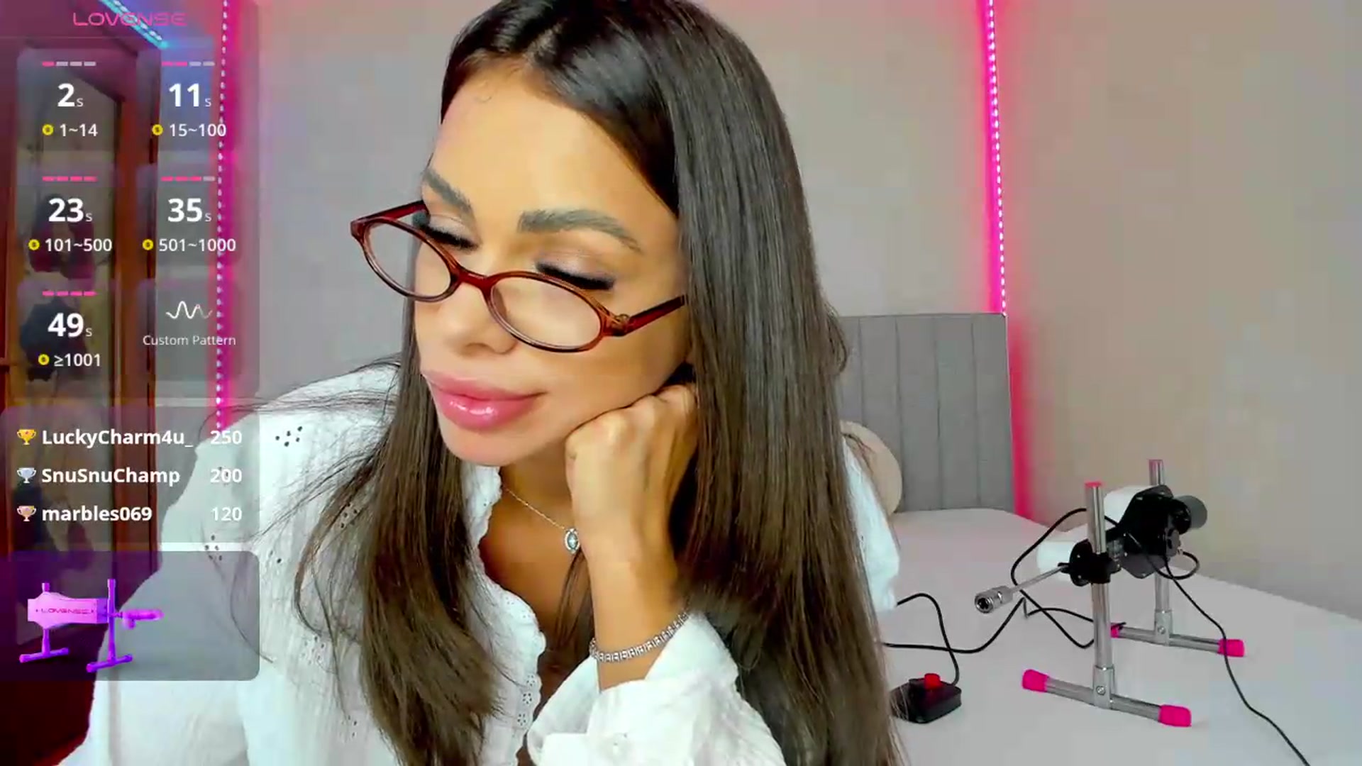 Gallery image thumbnail from Selena_Reeves's myfreecams stream on, 08/13/2026, 14:49 image 17 of 20