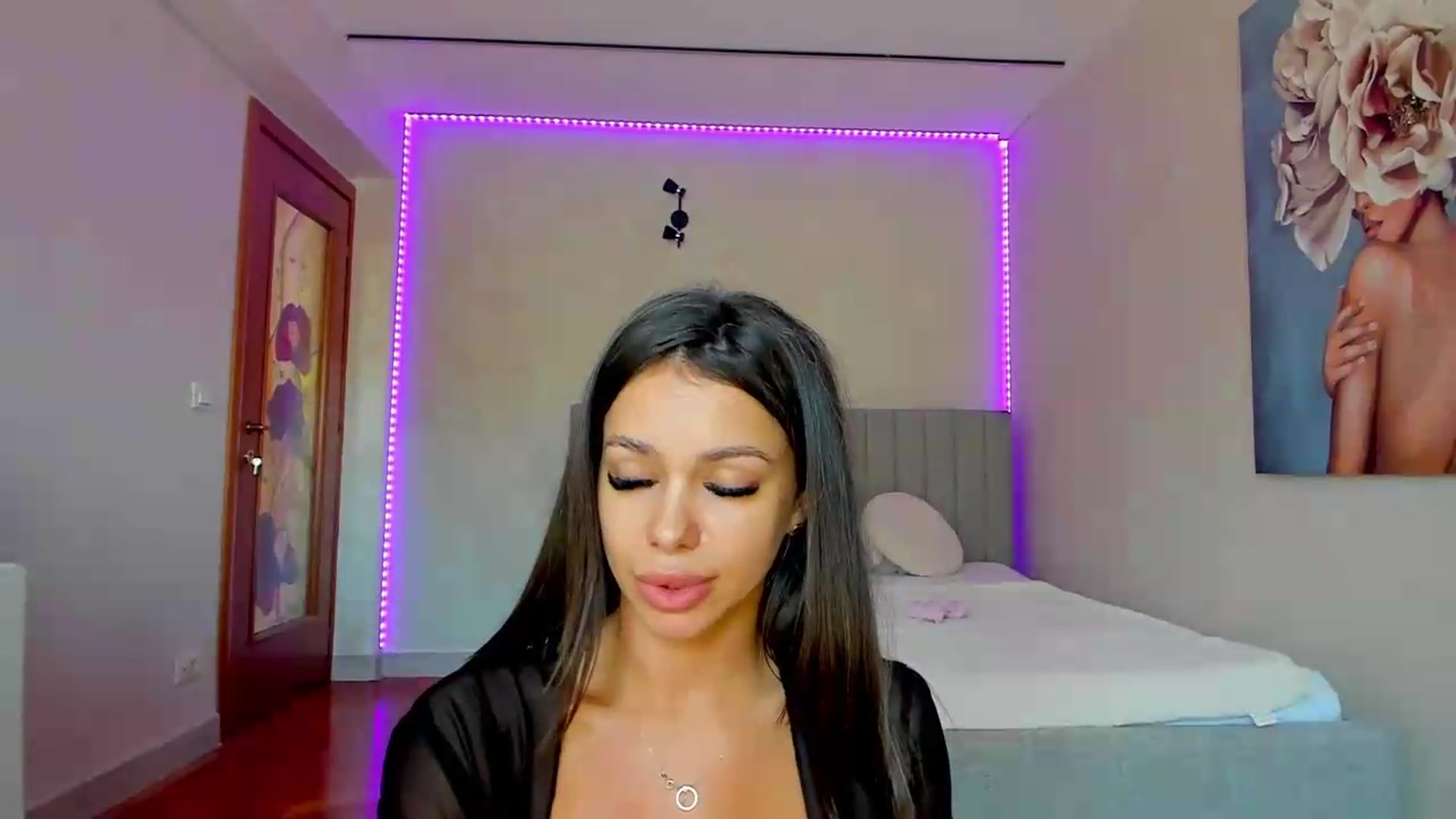 Gallery image thumbnail from Selena_Reeves's myfreecams stream on, 08/16/2026, 12:11 image 7 of 20