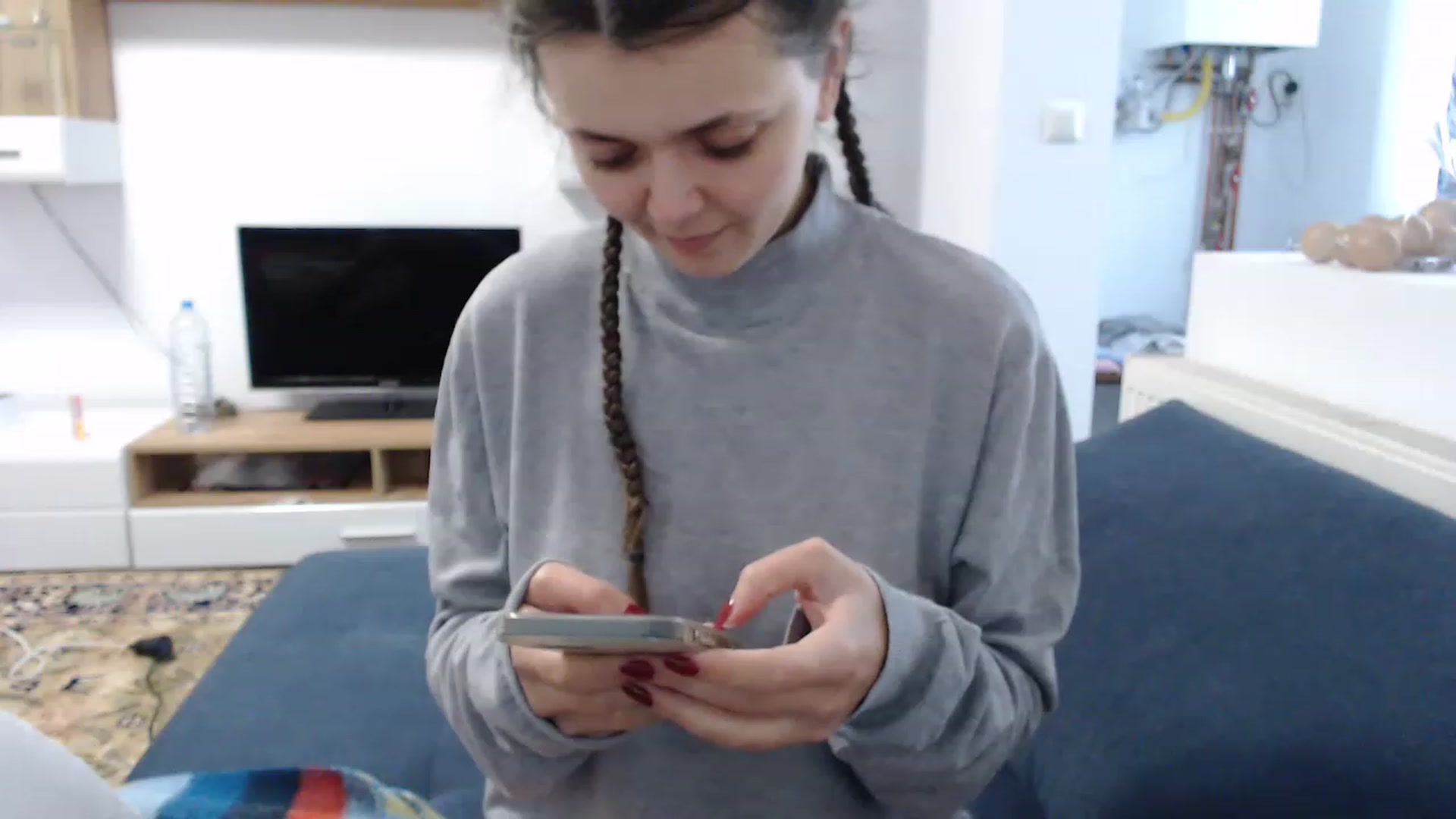 Gallery image thumbnail from Selene18a's myfreecams stream on, 11/19/2022, 13:51 image 18 of 20
