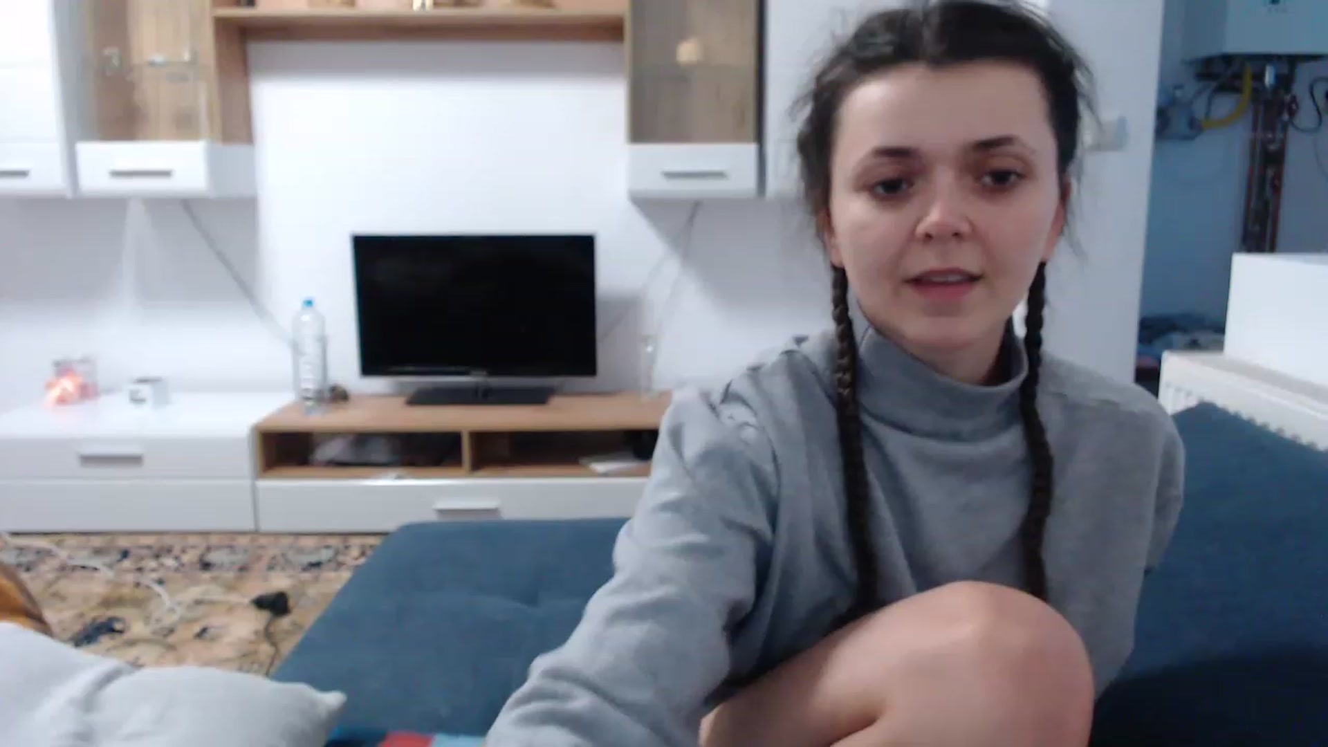 Gallery image thumbnail from Selene18a's myfreecams stream on, 11/19/2022, 15:06 image 9 of 20