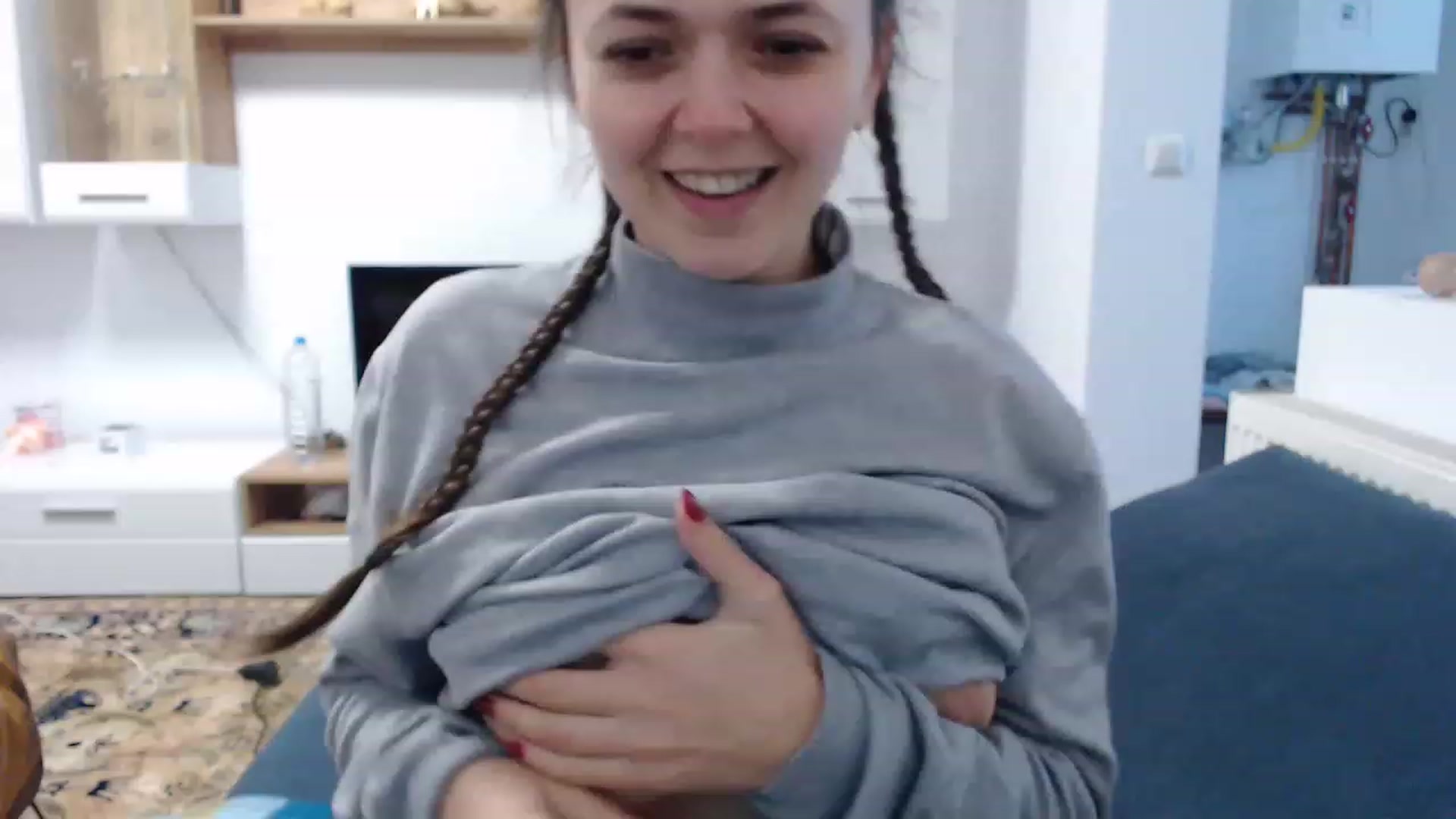 Gallery image thumbnail from Selene18a's myfreecams stream on, 11/19/2022, 15:06 image 1 of 20