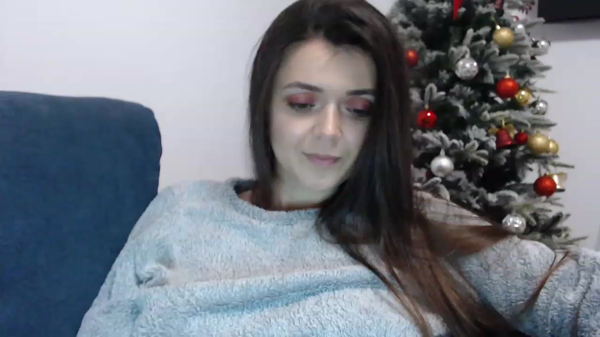 Gallery image thumbnail from Selene18a's myfreecams stream on, 01/21/2023, 20:34 image 1 of 20