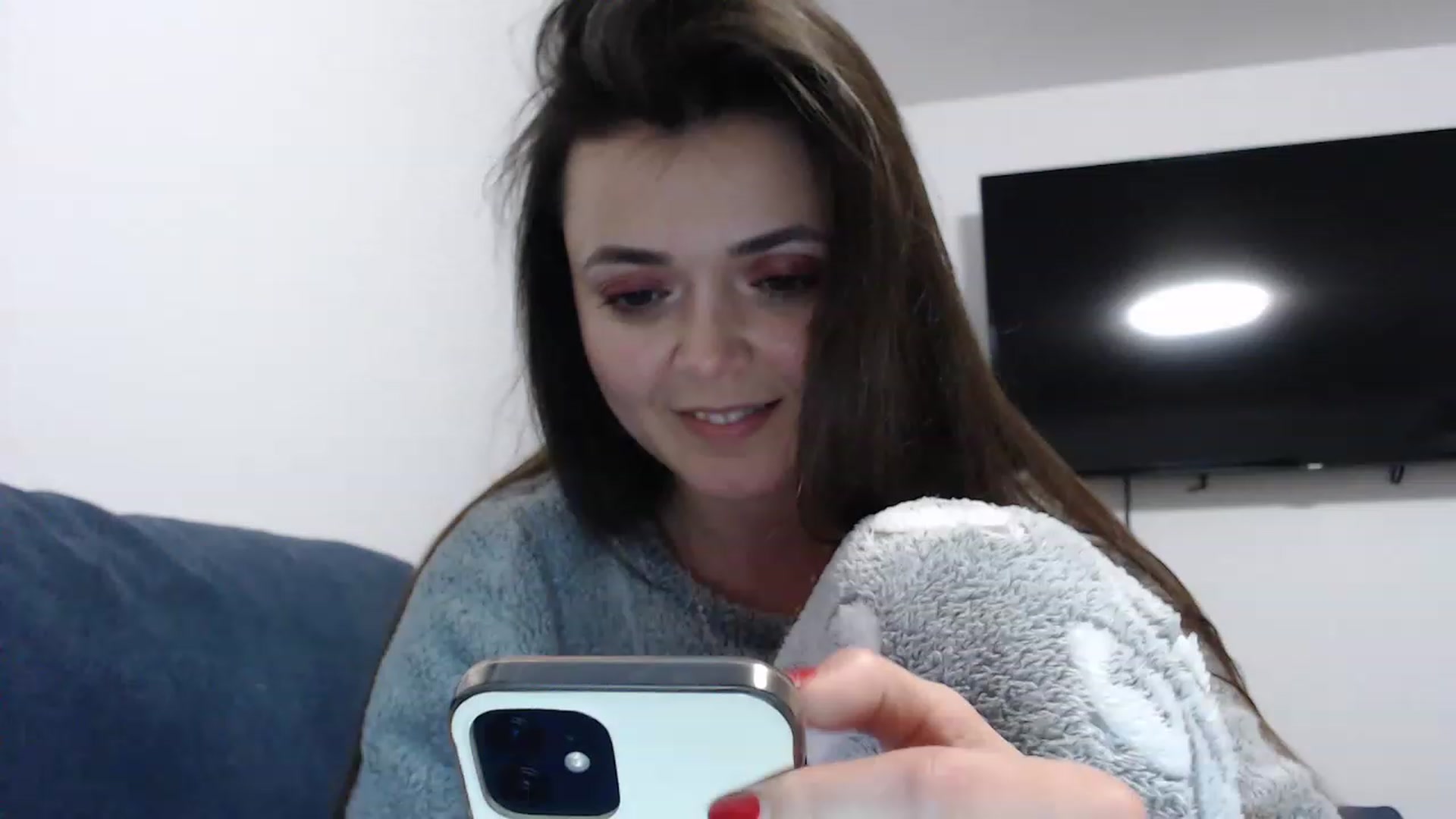 Gallery image thumbnail from Selene18a's myfreecams stream on, 01/21/2023, 22:56 image 1 of 20