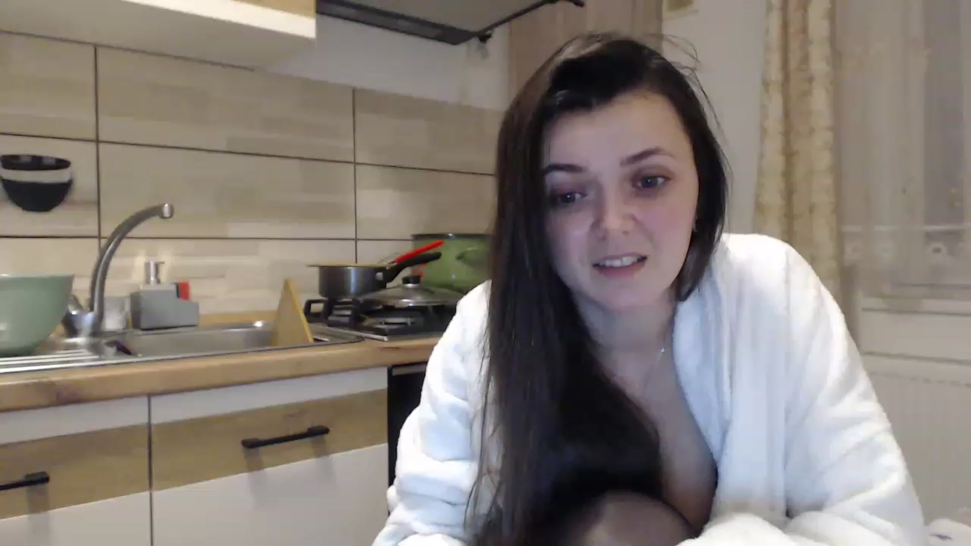 Gallery image thumbnail from Selene18a's myfreecams stream on, 02/11/2023, 17:50 image 18 of 20